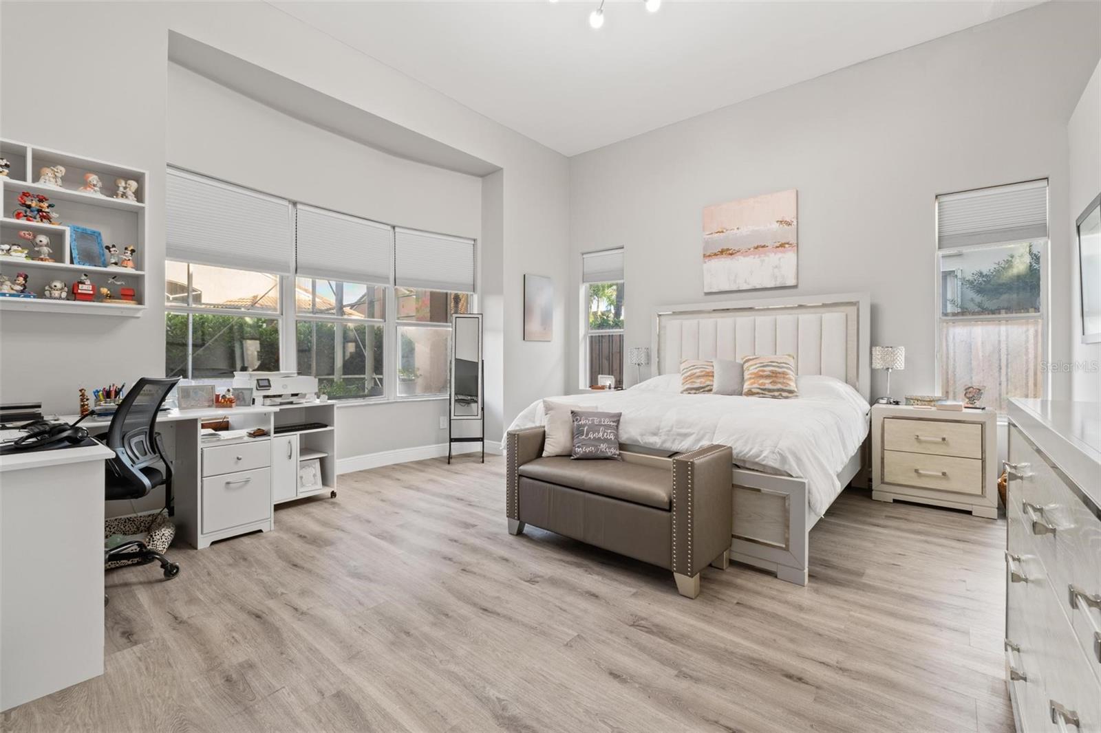 Image 29 of 54 For 343 187th Terrace