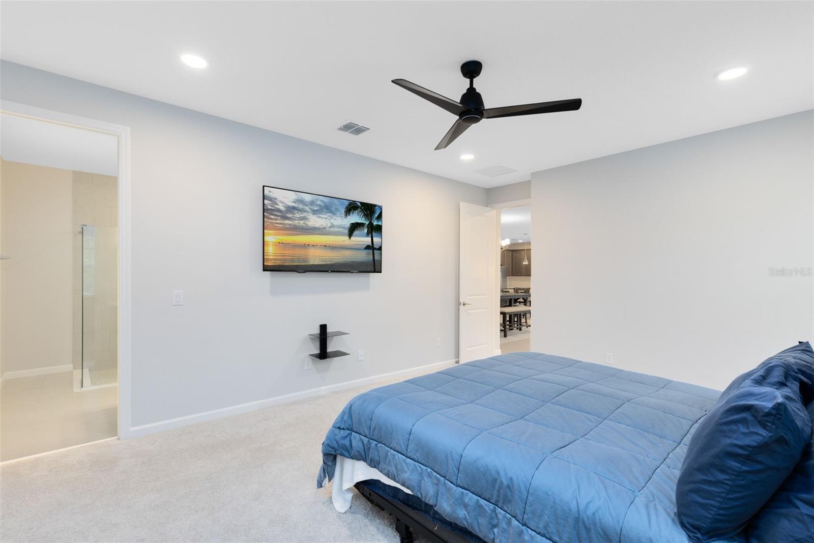 Image 18 of 36 For 5229 Prairie Preserve Run