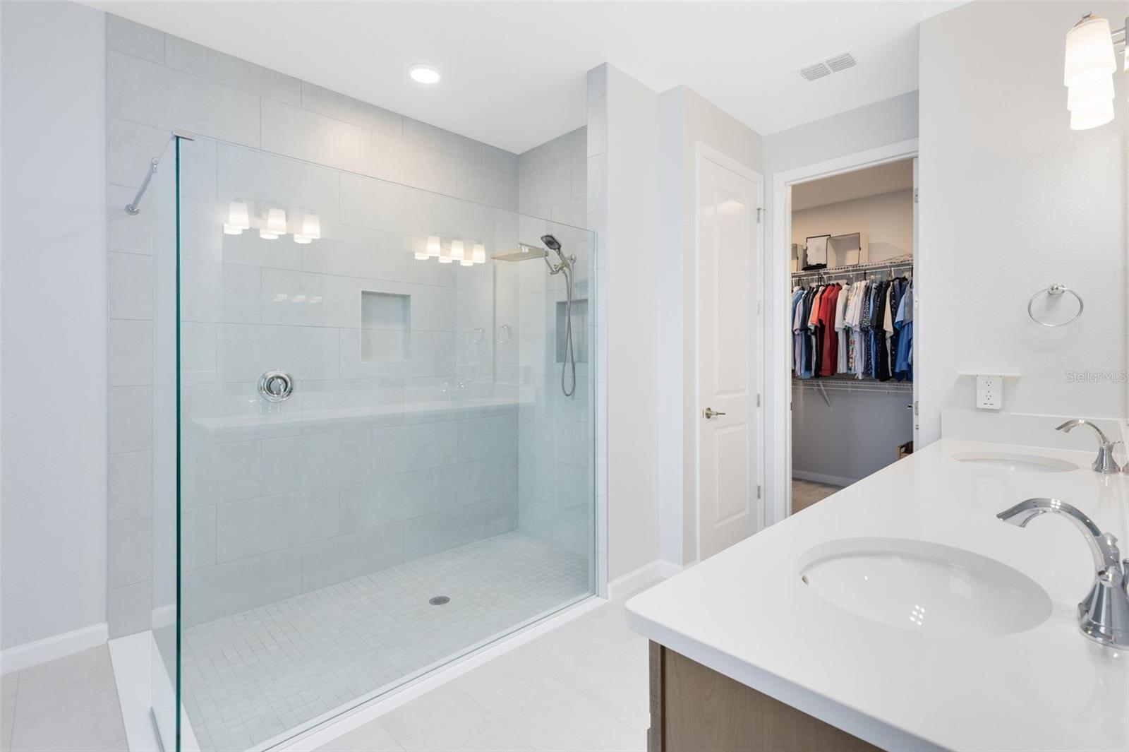 Image 20 of 36 For 5229 Prairie Preserve Run