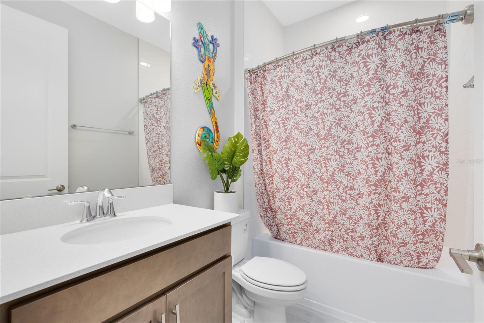 Image 23 of 36 For 5229 Prairie Preserve Run