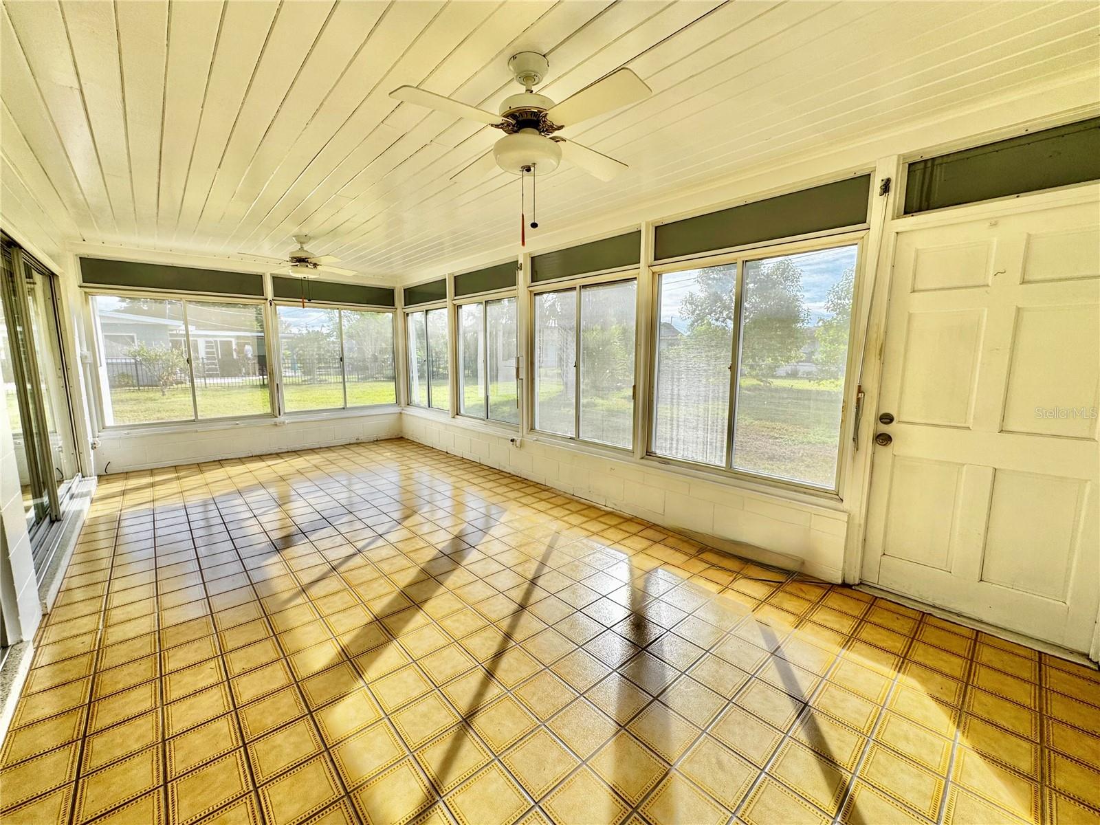 Image 17 of 19 For 2510 Janet Street