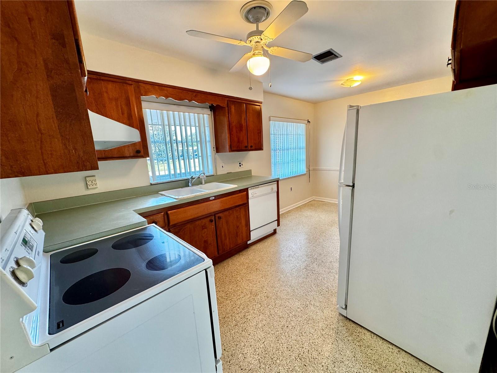 Image 8 of 19 For 2510 Janet Street