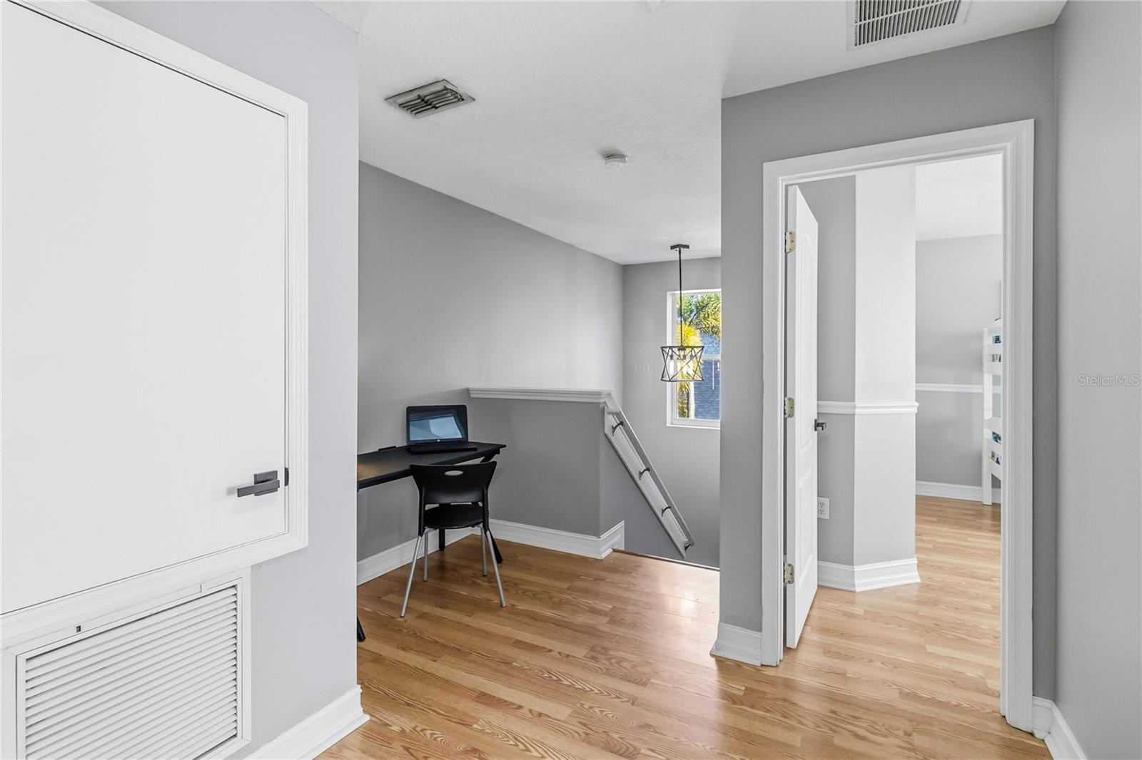 Image 35 of 100 For 3308 Primrose Willow Drive