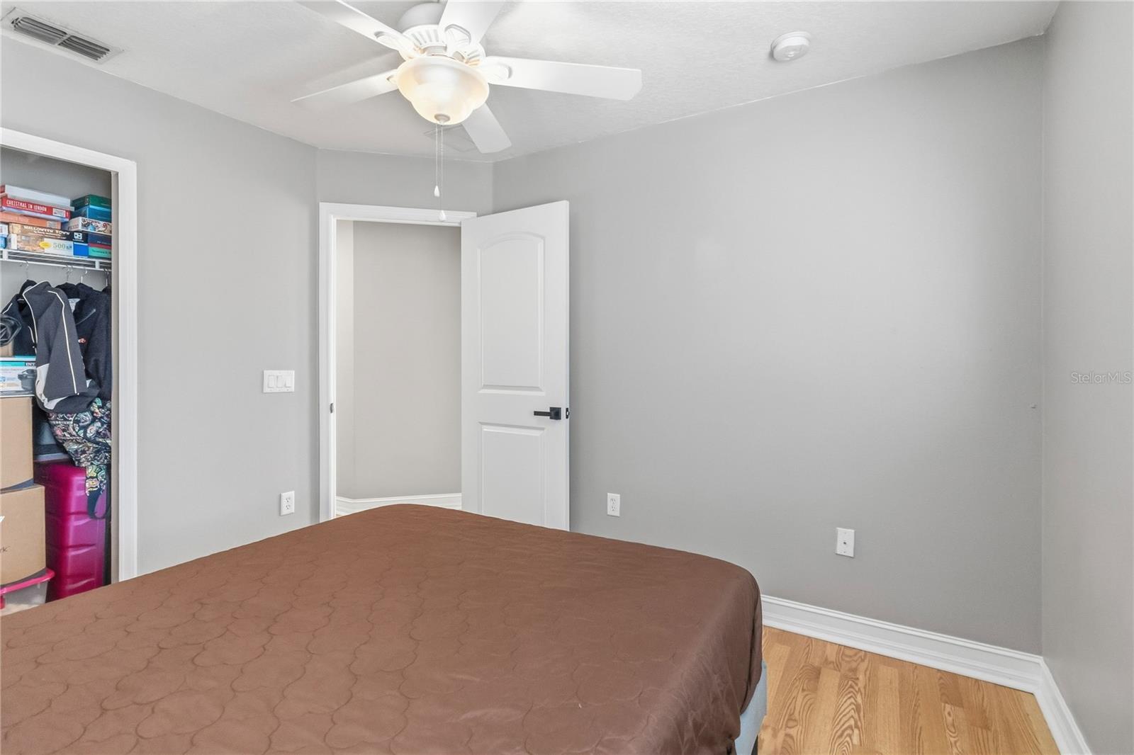 Image 43 of 100 For 3308 Primrose Willow Drive