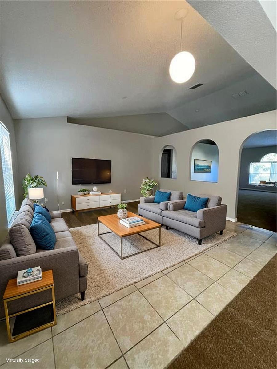 Image 2 of 32 For 1613 Sail Drive