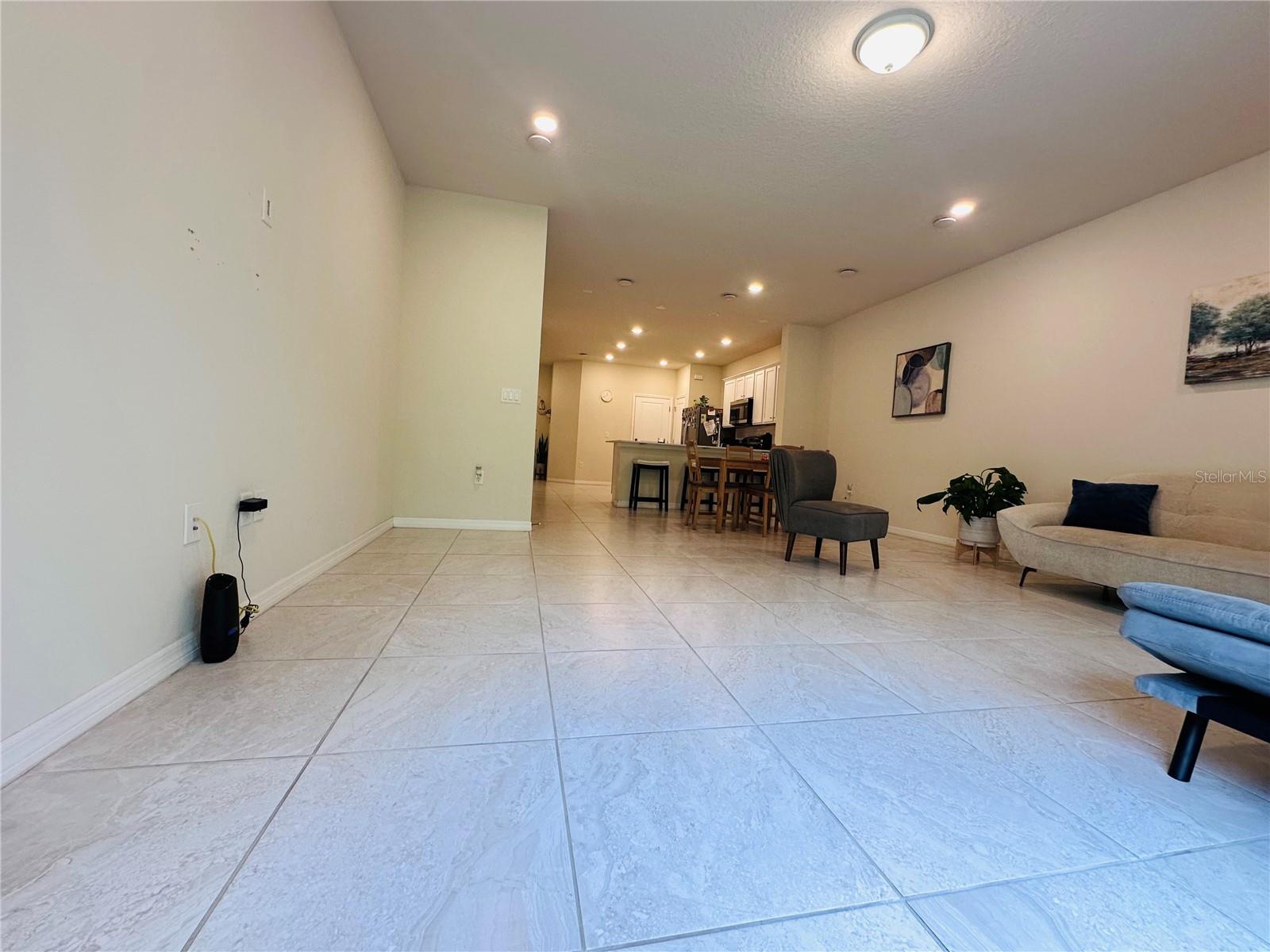 Image 12 of 23 For 4617 Sparkling Shell Avenue