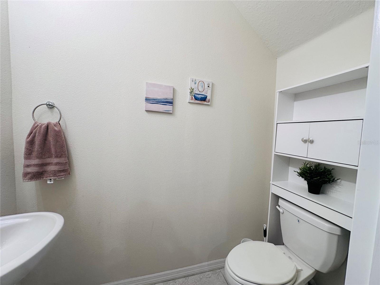 Image 13 of 23 For 4617 Sparkling Shell Avenue