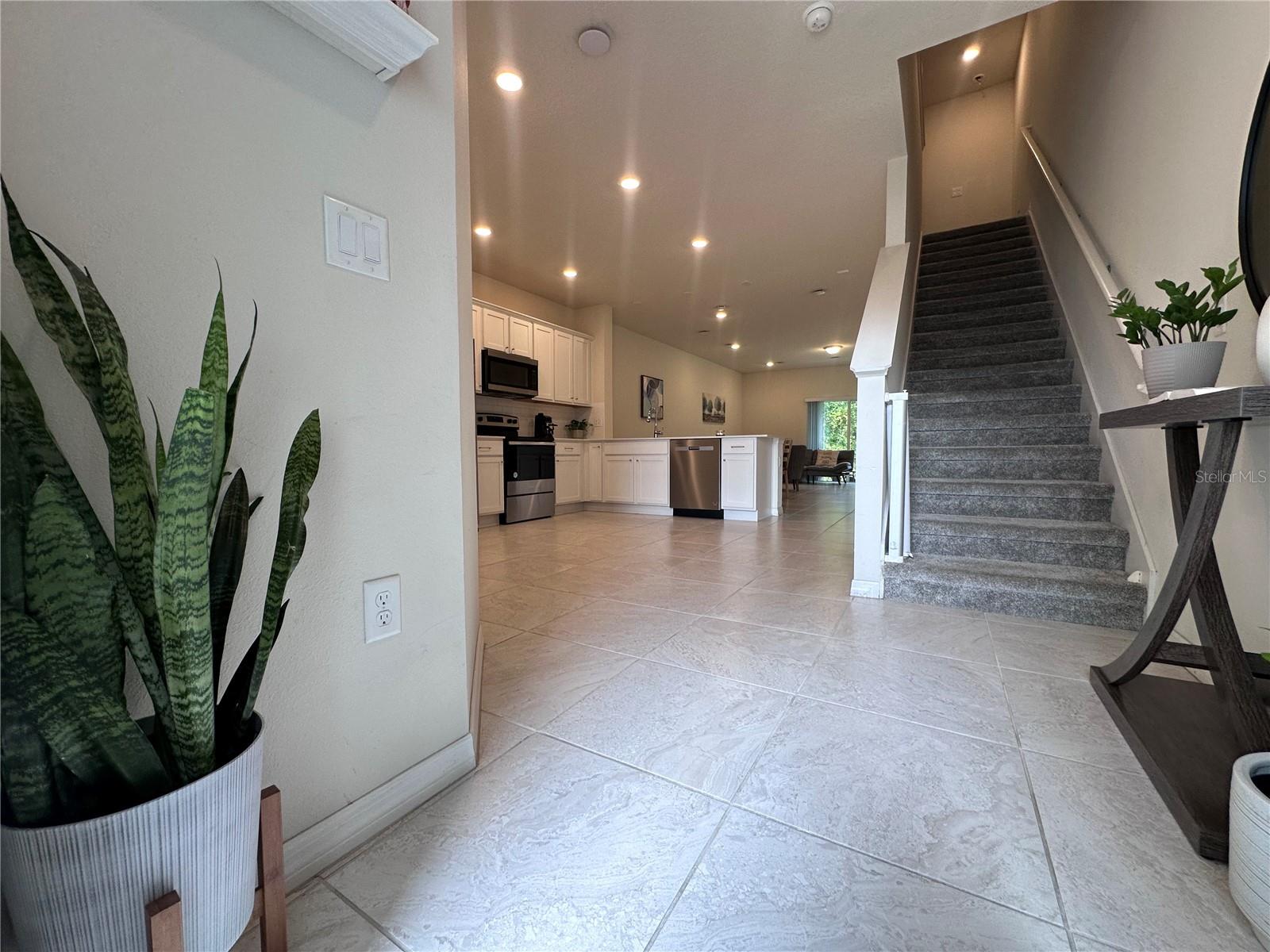 Image 3 of 23 For 4617 Sparkling Shell Avenue