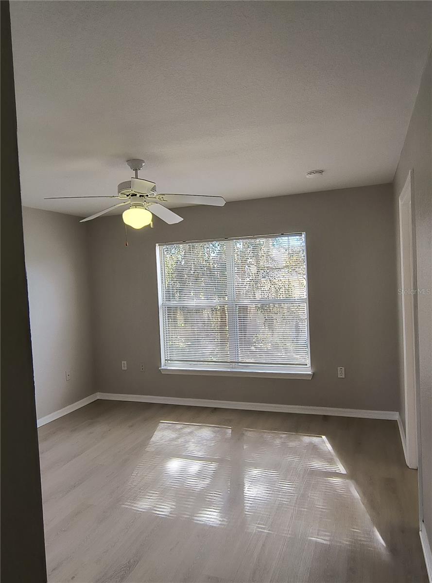 Image 3 of 31 For 320 Puffer Court