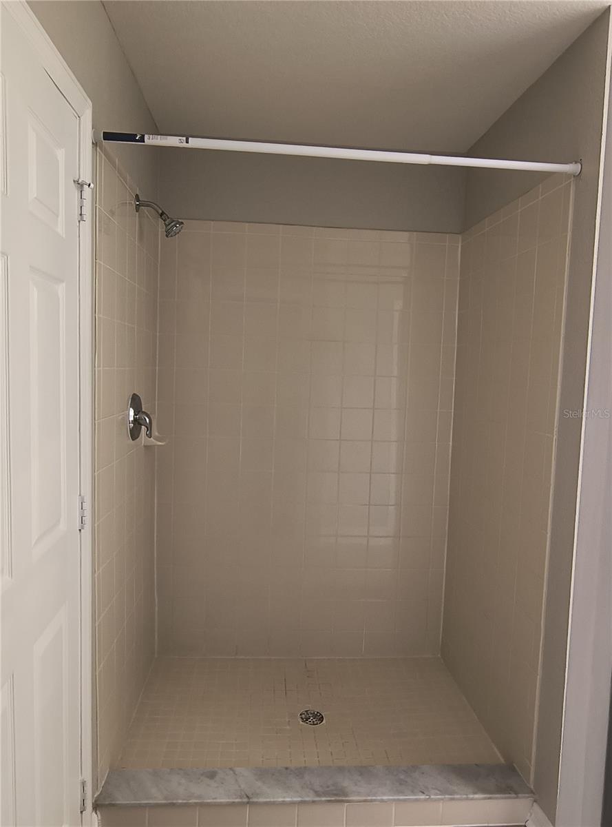 Image 6 of 31 For 320 Puffer Court