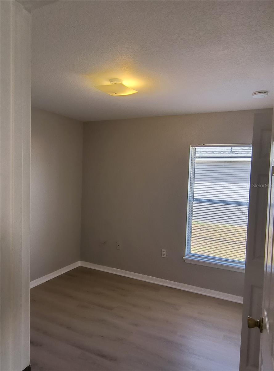 Image 9 of 31 For 320 Puffer Court