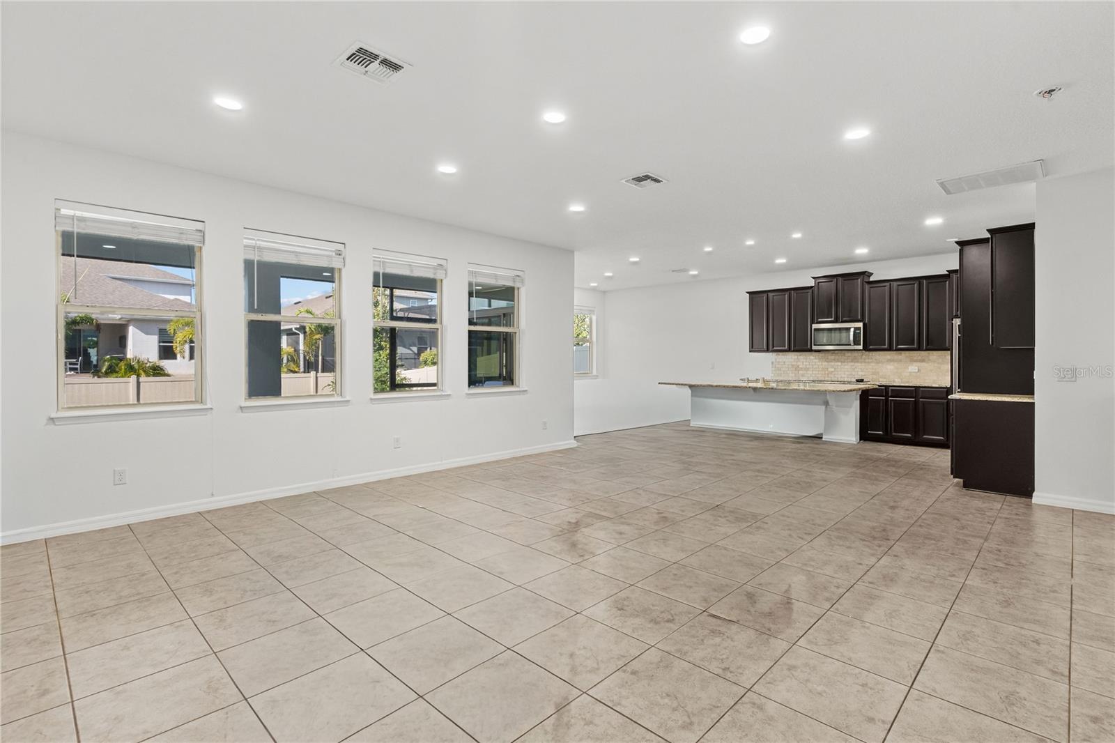 Image 17 of 57 For 14978 Fells Lane