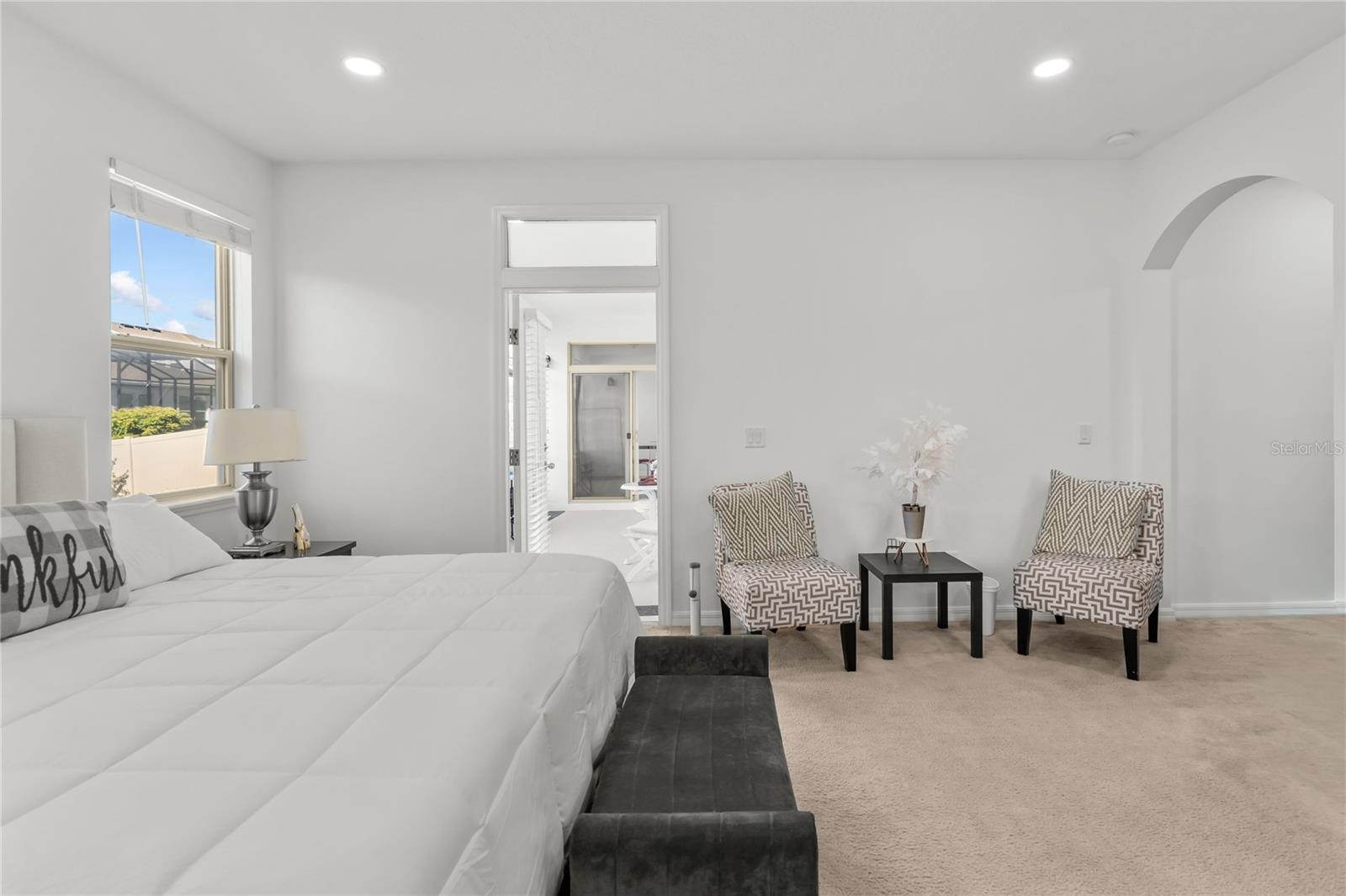 Image 25 of 57 For 14978 Fells Lane