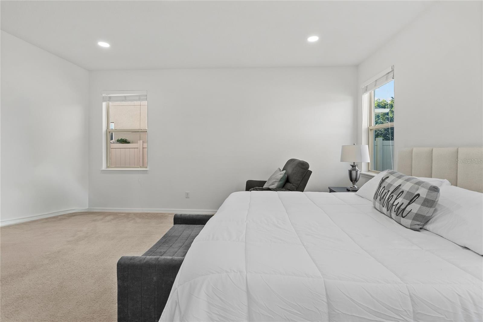 Image 26 of 57 For 14978 Fells Lane