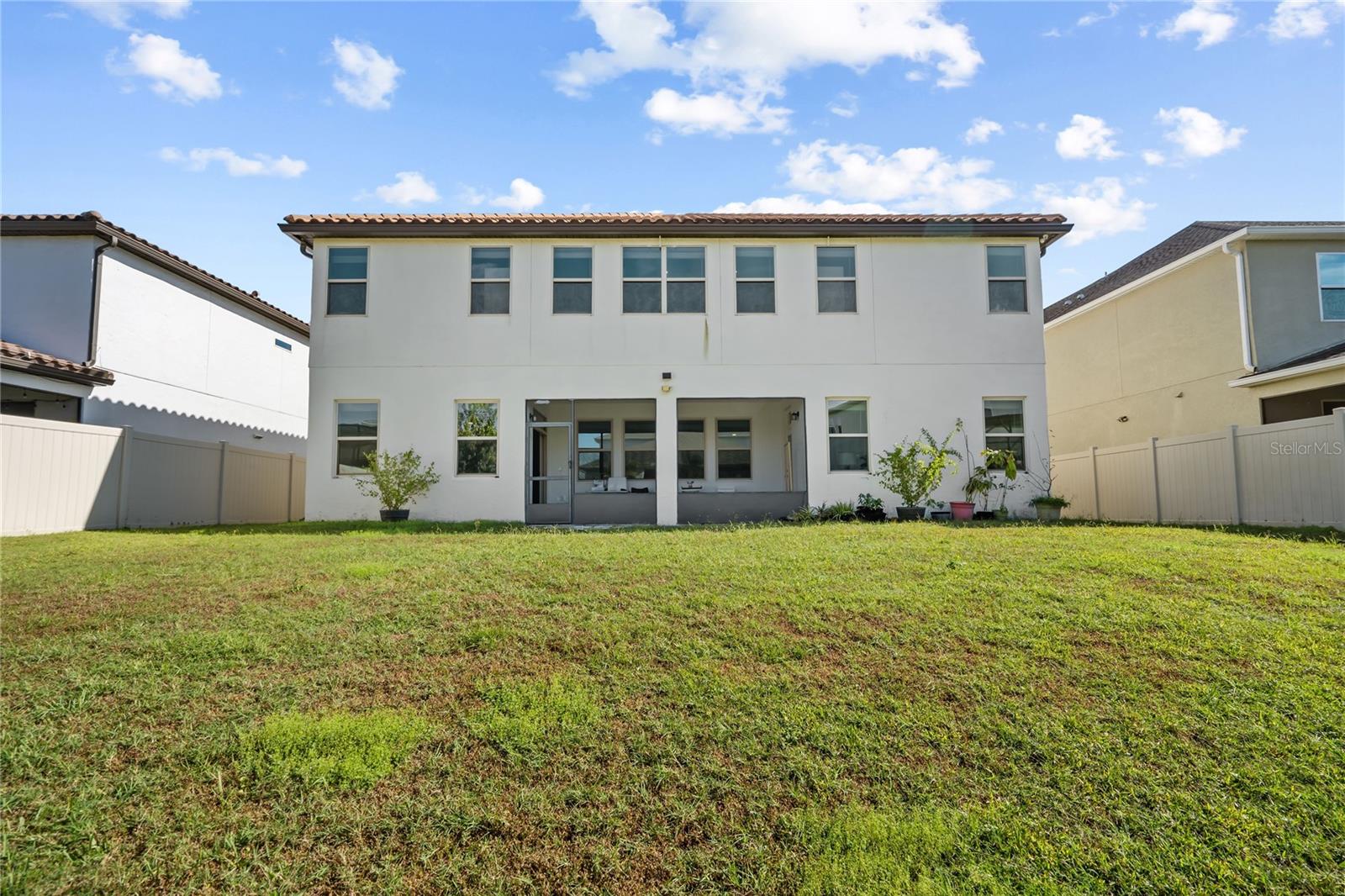 Image 5 of 57 For 14978 Fells Lane