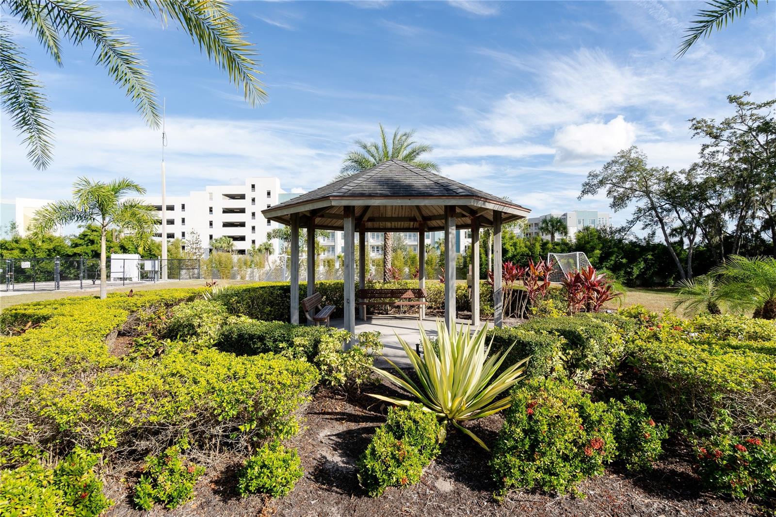 Image 54 of 57 For 14978 Fells Lane