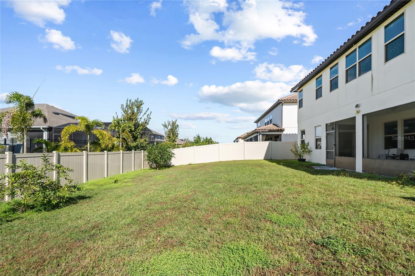 Image 6 of 57 For 14978 Fells Lane