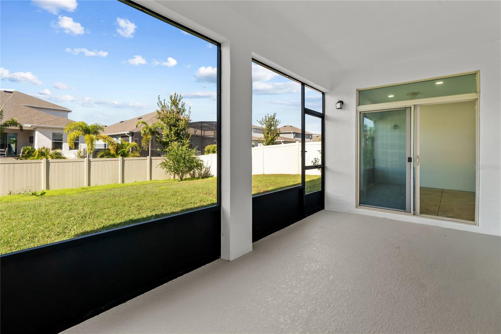 Image 9 of 57 For 14978 Fells Lane