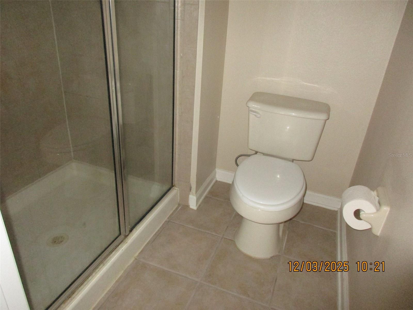 Image 19 of 25 For 8905 Silk Bay Place