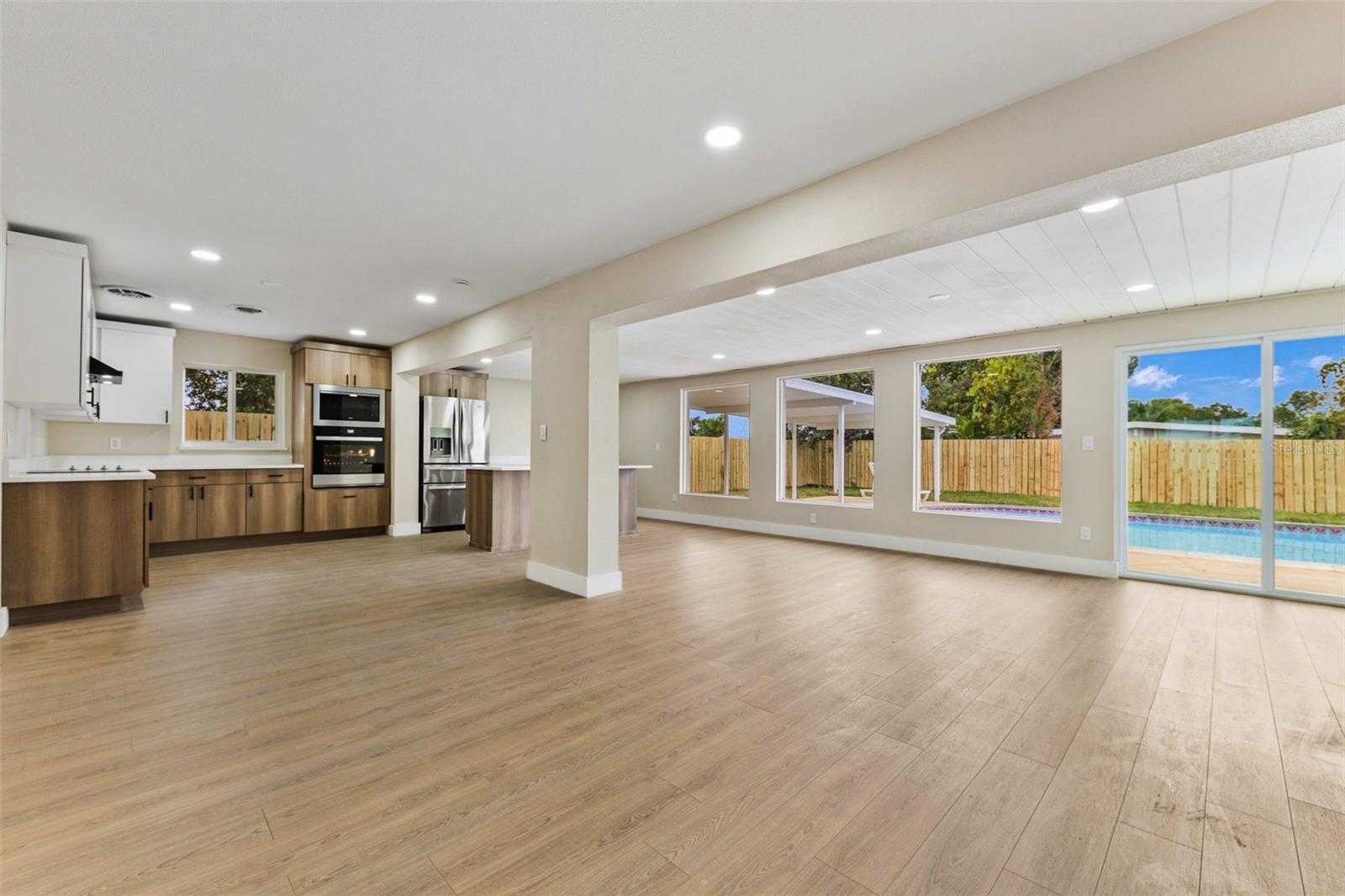 Image 24 of 62 For 1822 Banyan Tree Drive