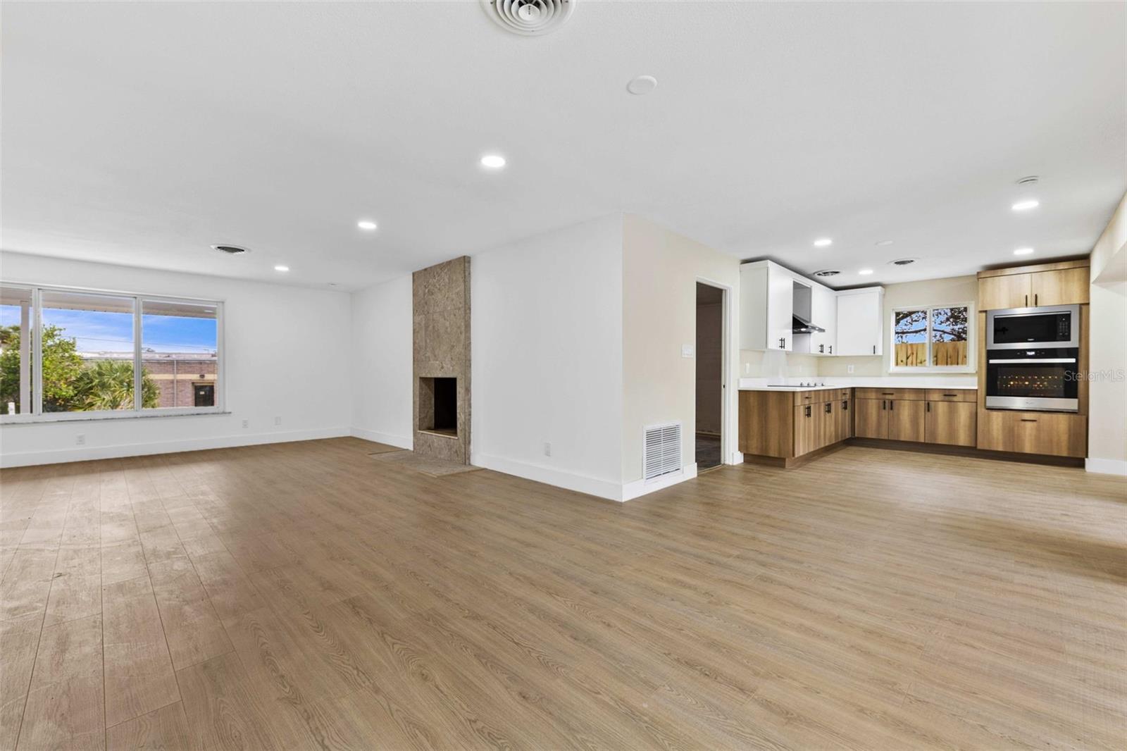 Image 30 of 62 For 1822 Banyan Tree Drive