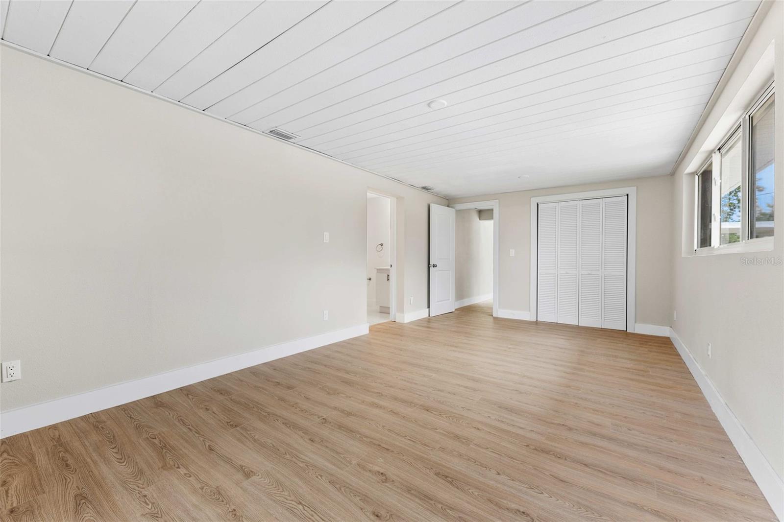 Image 53 of 62 For 1822 Banyan Tree Drive