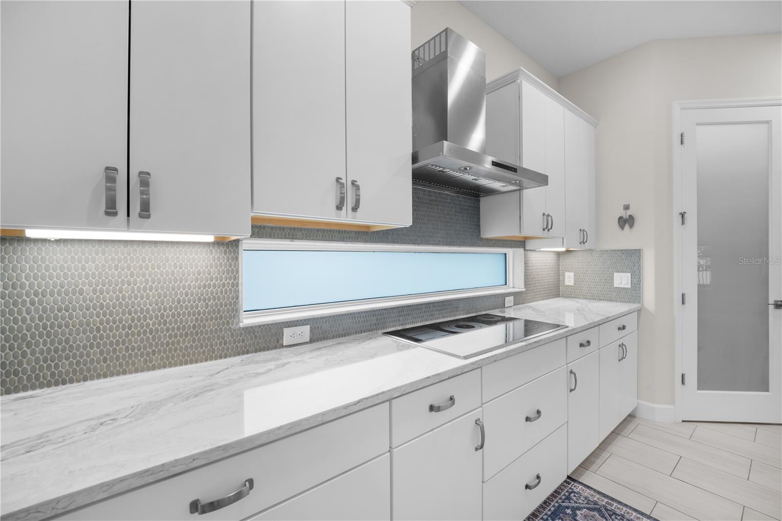 Image 20 of 44 For 193 Hampton Loop