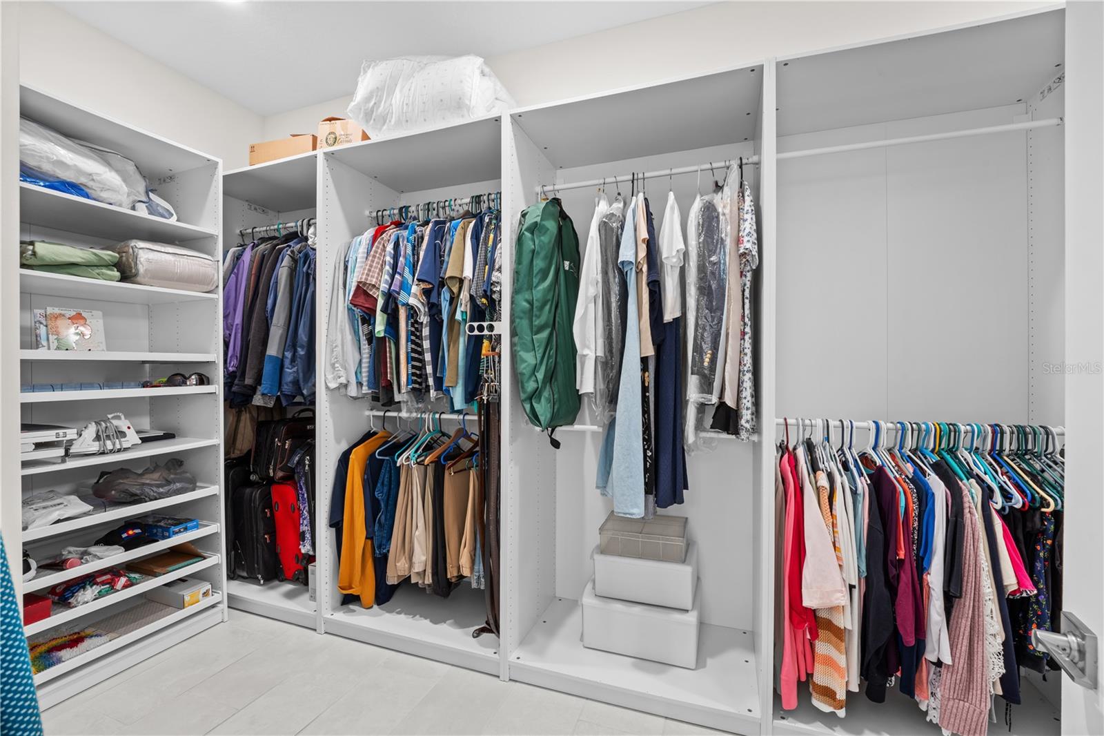 Image 31 of 44 For 193 Hampton Loop