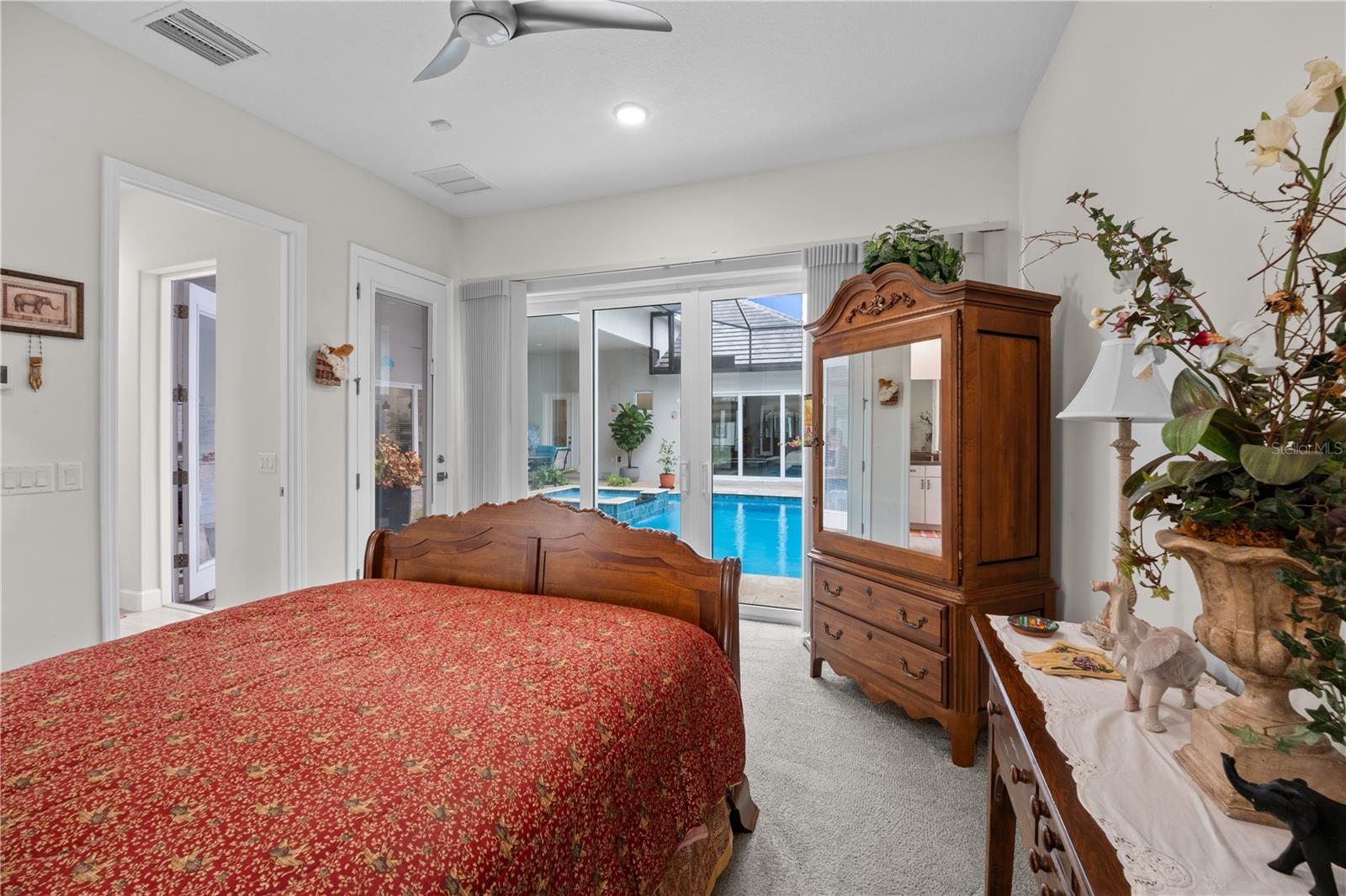 Image 7 of 44 For 193 Hampton Loop