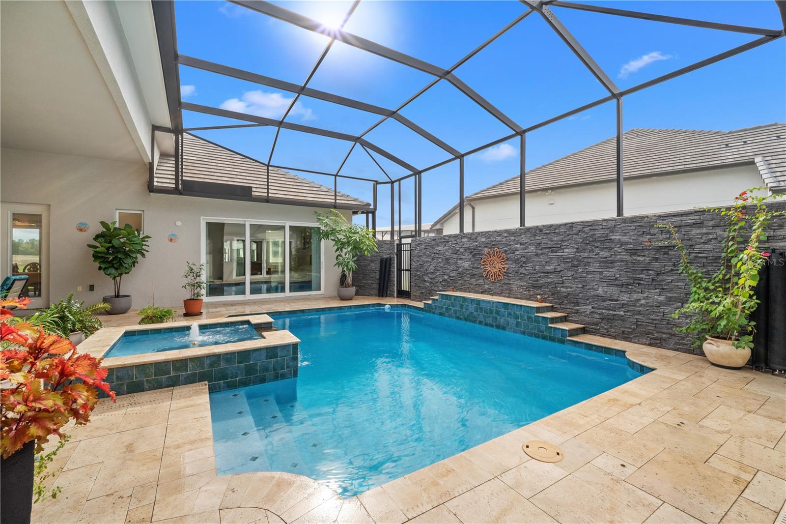 Image 9 of 44 For 193 Hampton Loop