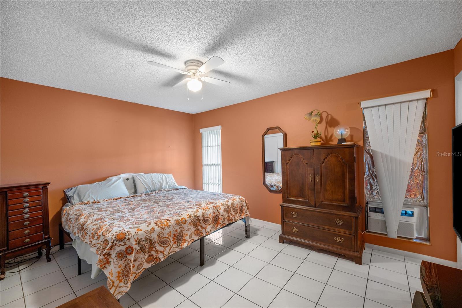 Image 9 of 19 For 128 Hollyhock Court