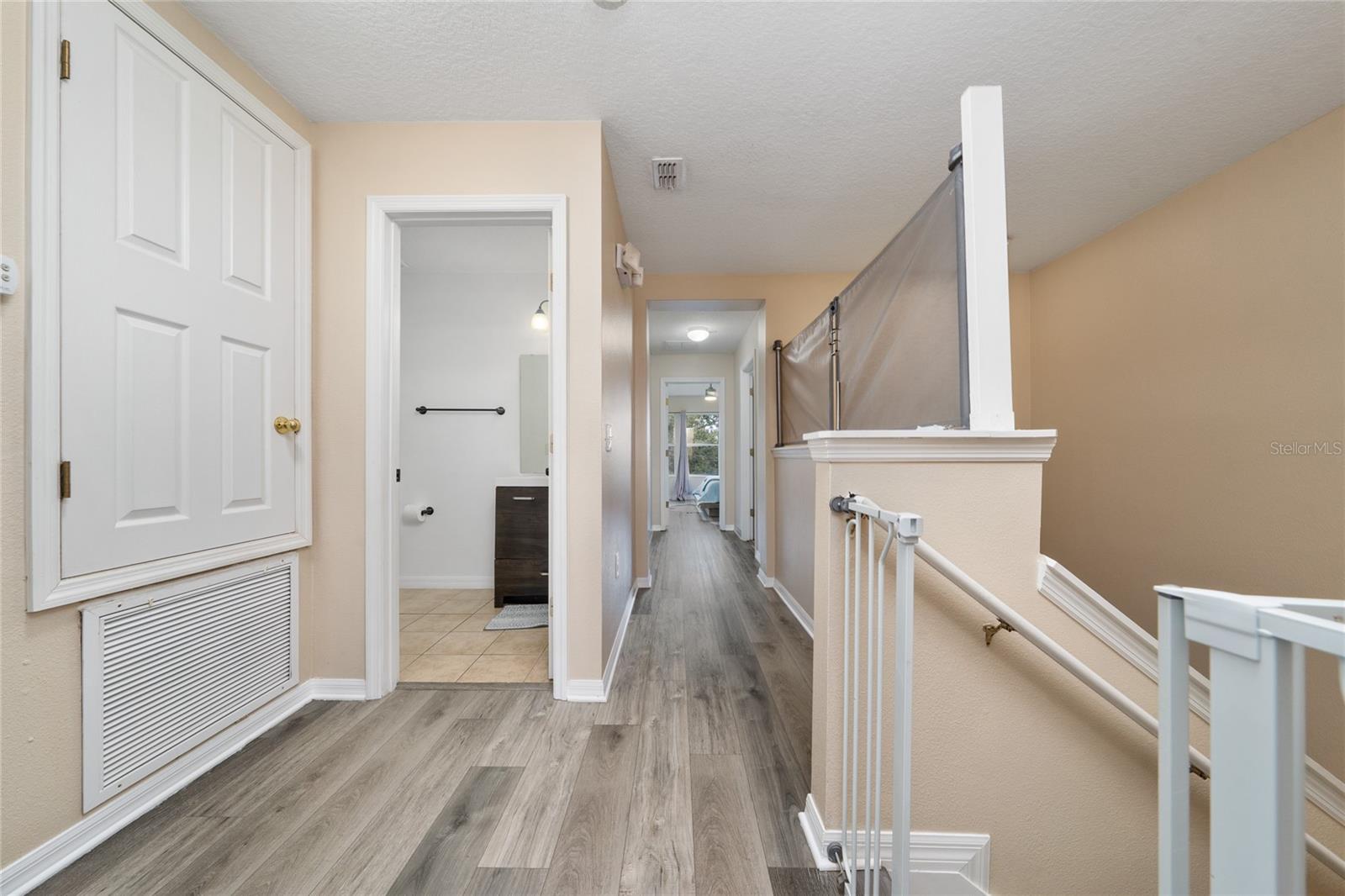 Image 14 of 41 For 3008 Seaview Castle Drive