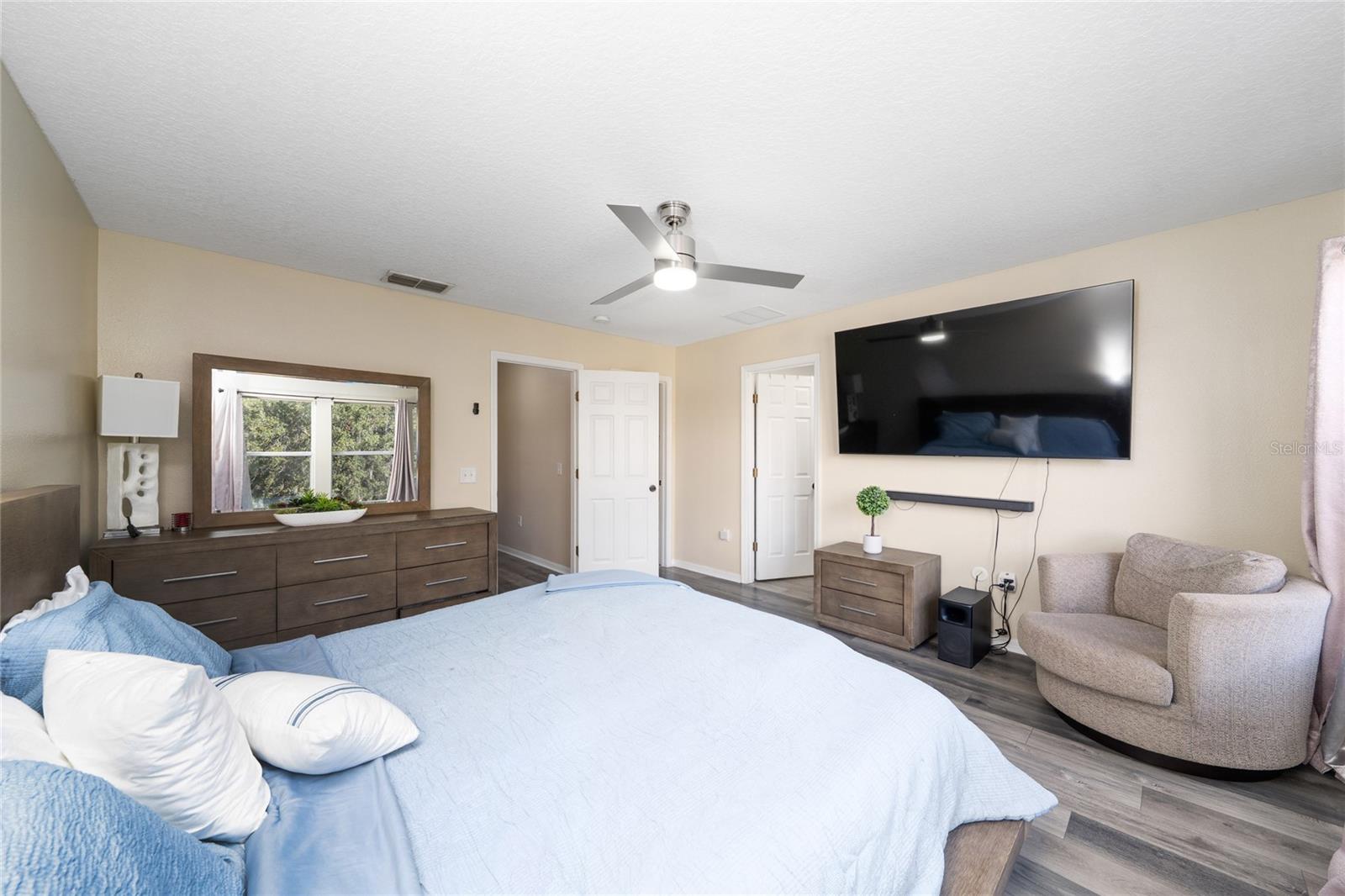 Image 16 of 41 For 3008 Seaview Castle Drive