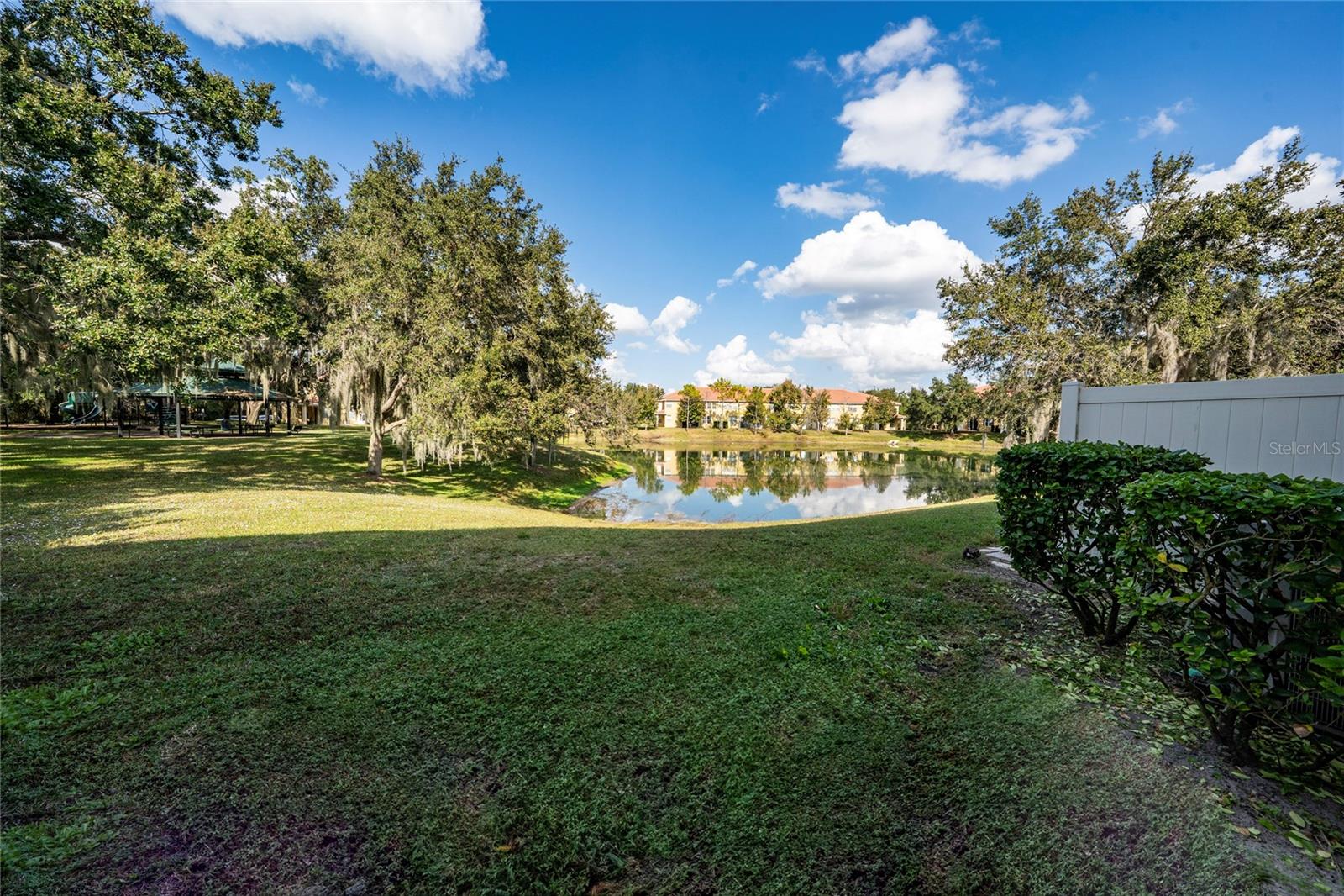 Image 29 of 41 For 3008 Seaview Castle Drive