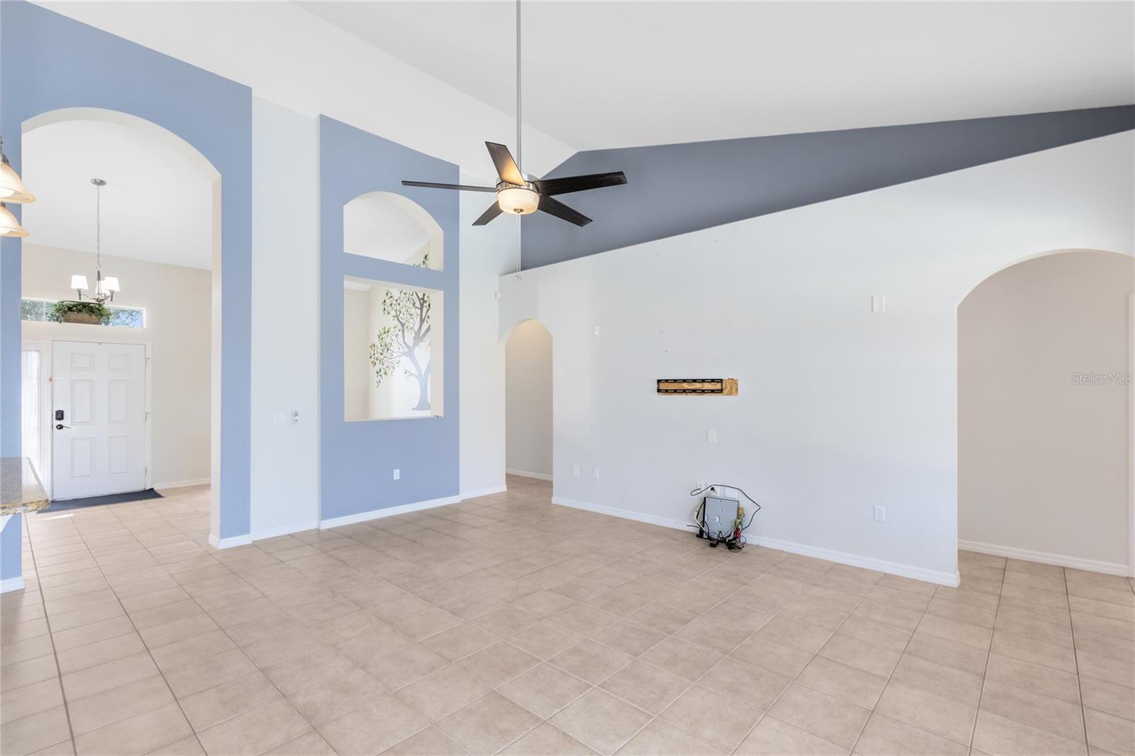 Image 10 of 32 For 3510 Pawleys Loop S