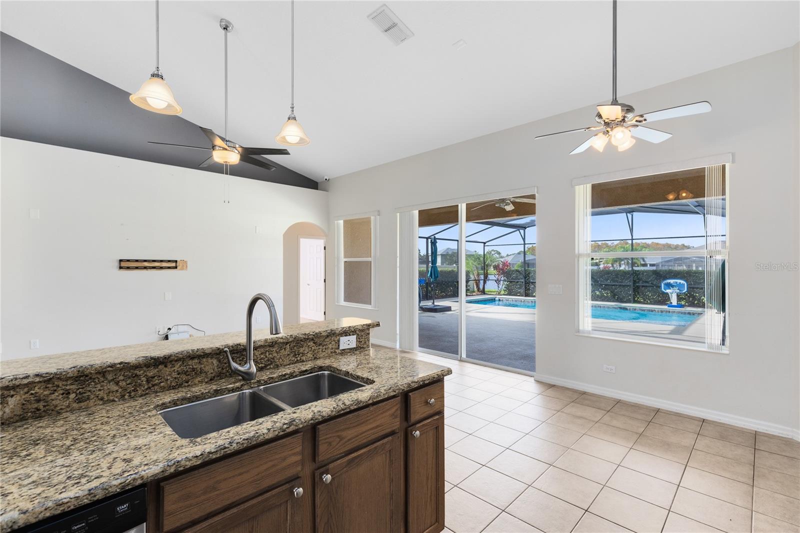 Image 8 of 32 For 3510 Pawleys Loop S