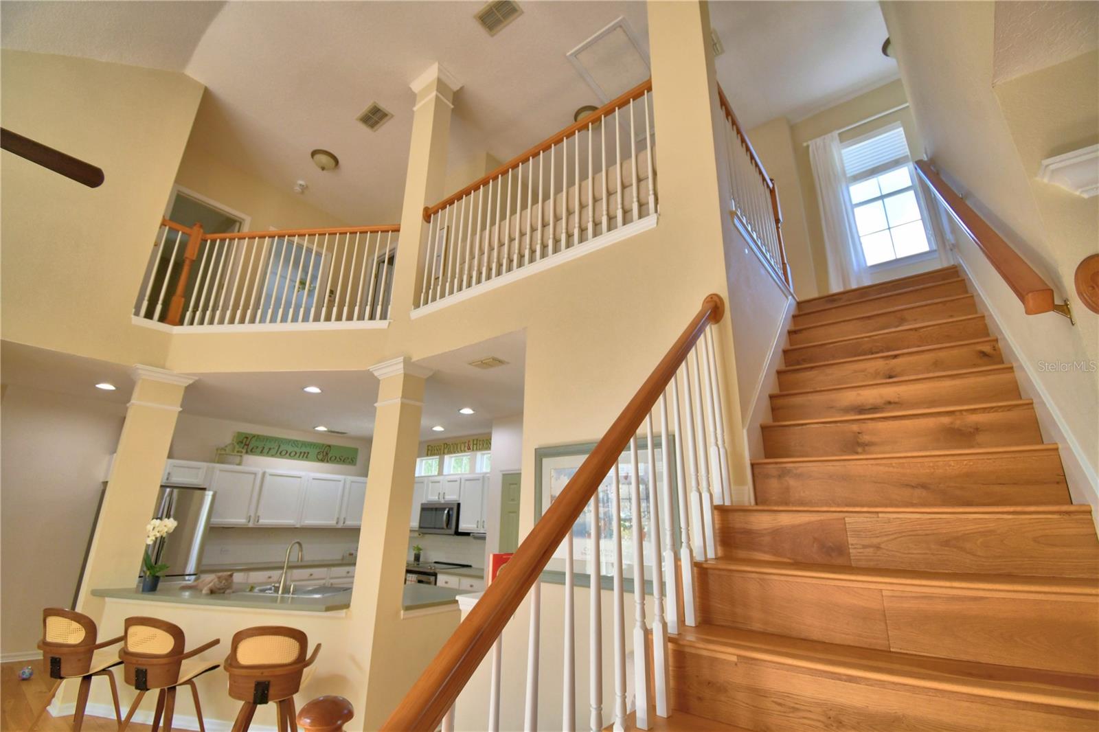 Image 33 of 78 For 908 Yew Court