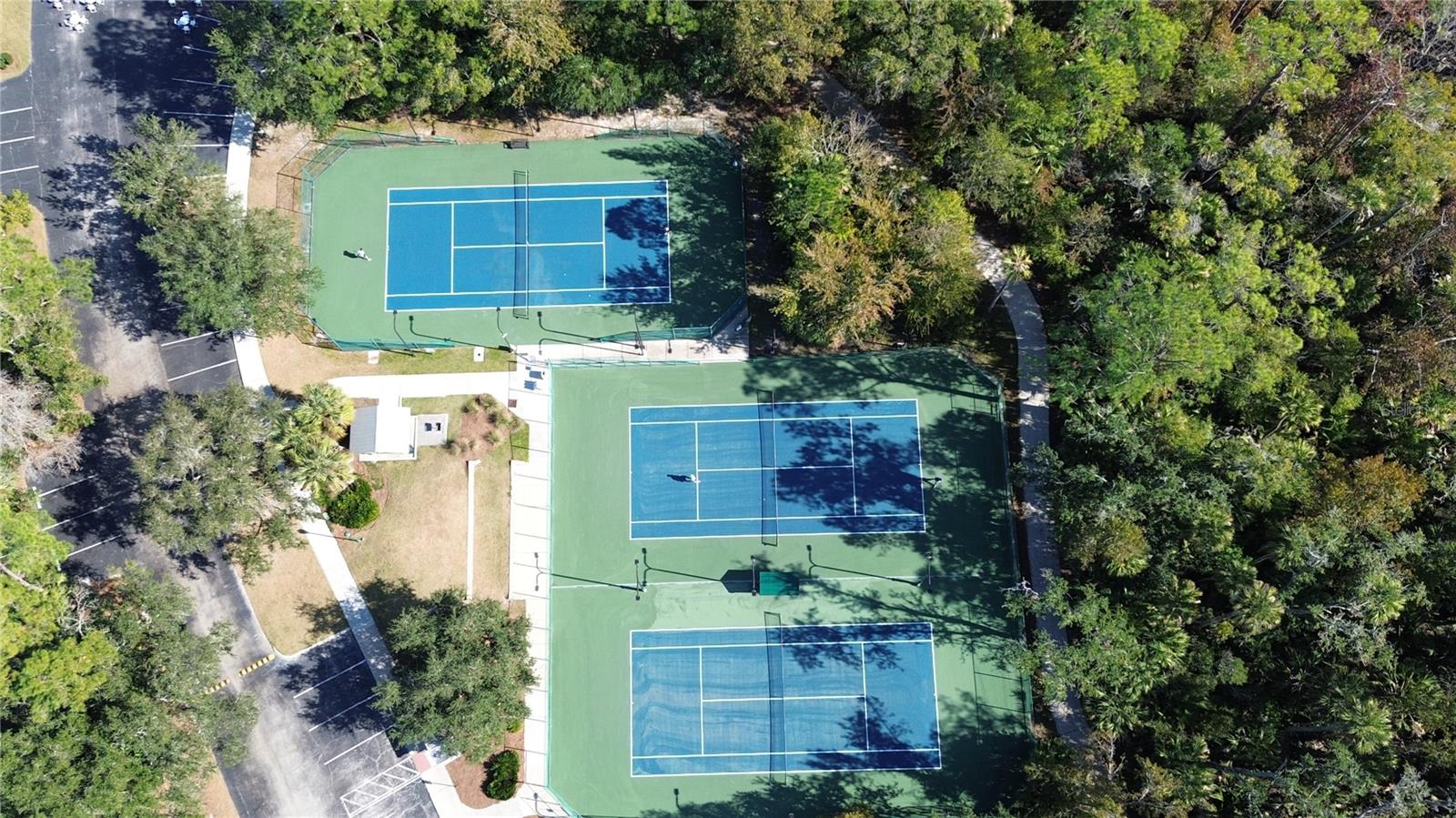 Image 74 of 78 For 908 Yew Court