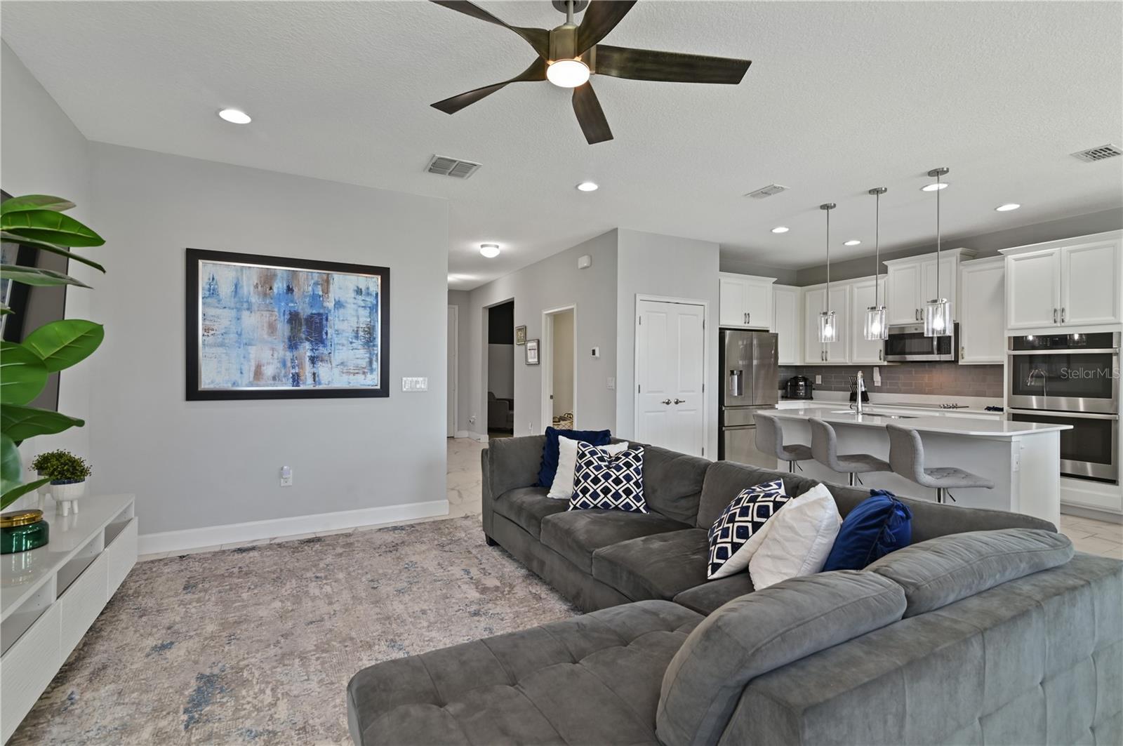 Image 14 of 30 For 2180 Rush Bay Way