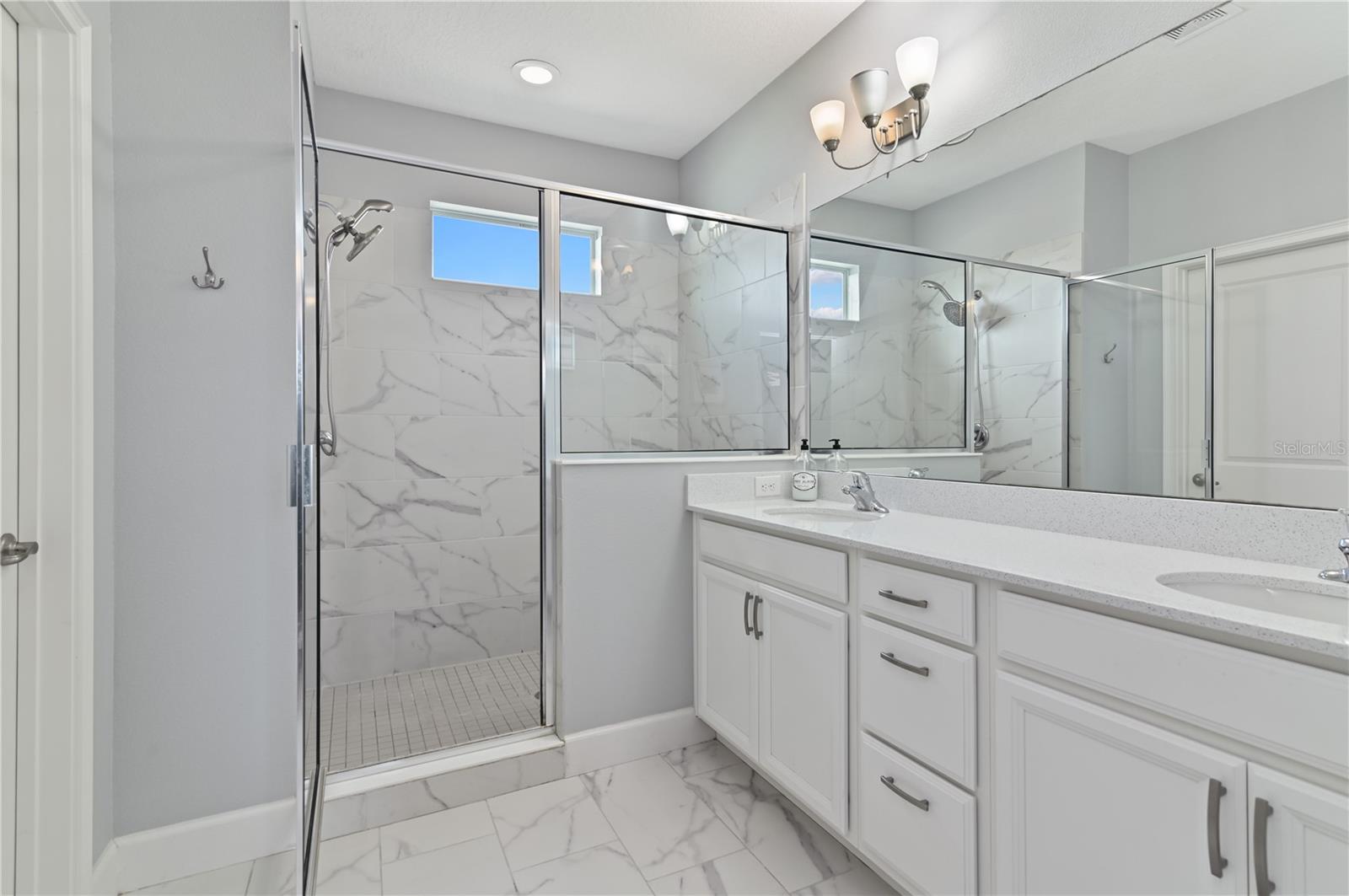 Image 19 of 30 For 2180 Rush Bay Way