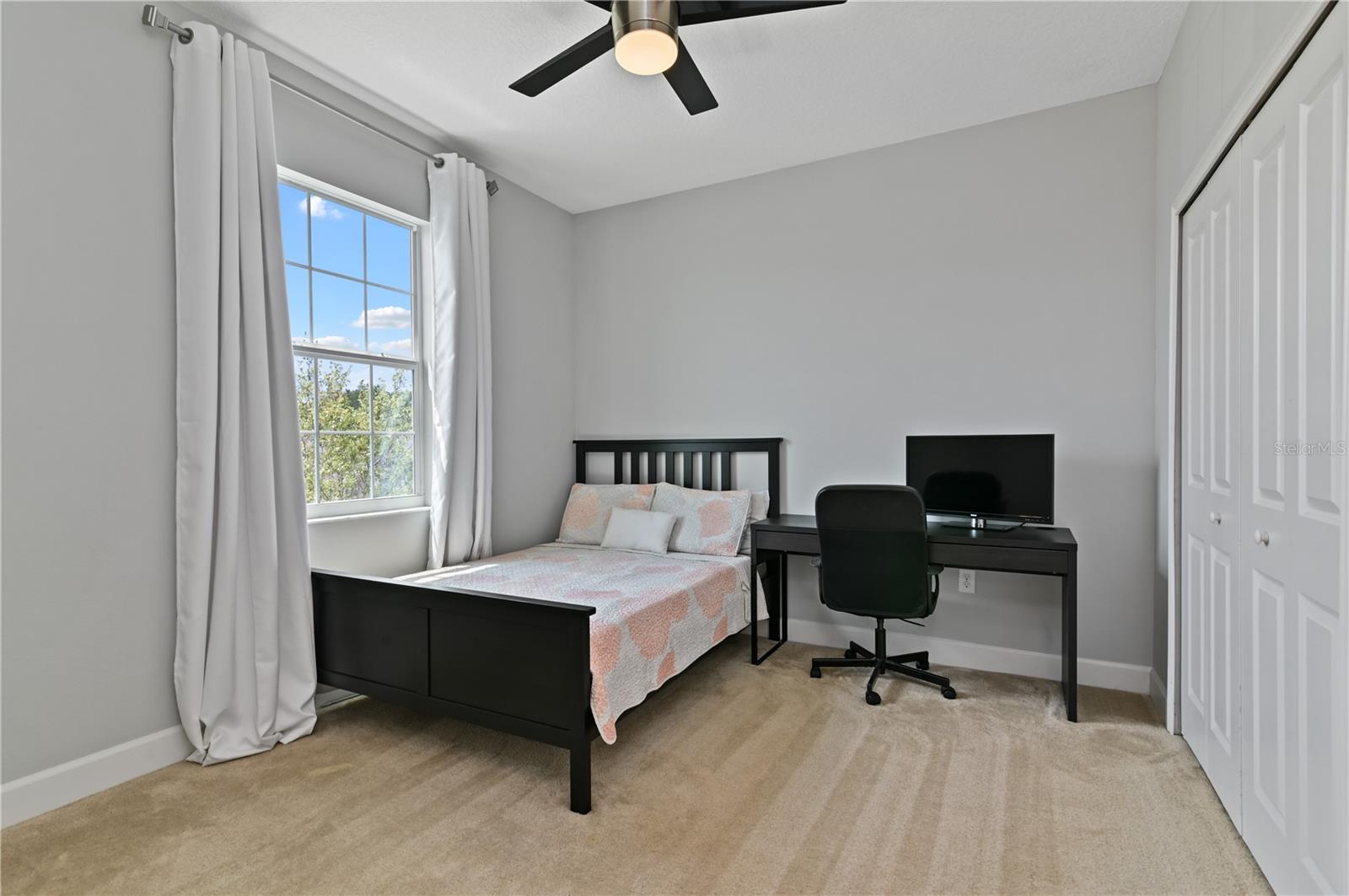 Image 20 of 30 For 2180 Rush Bay Way