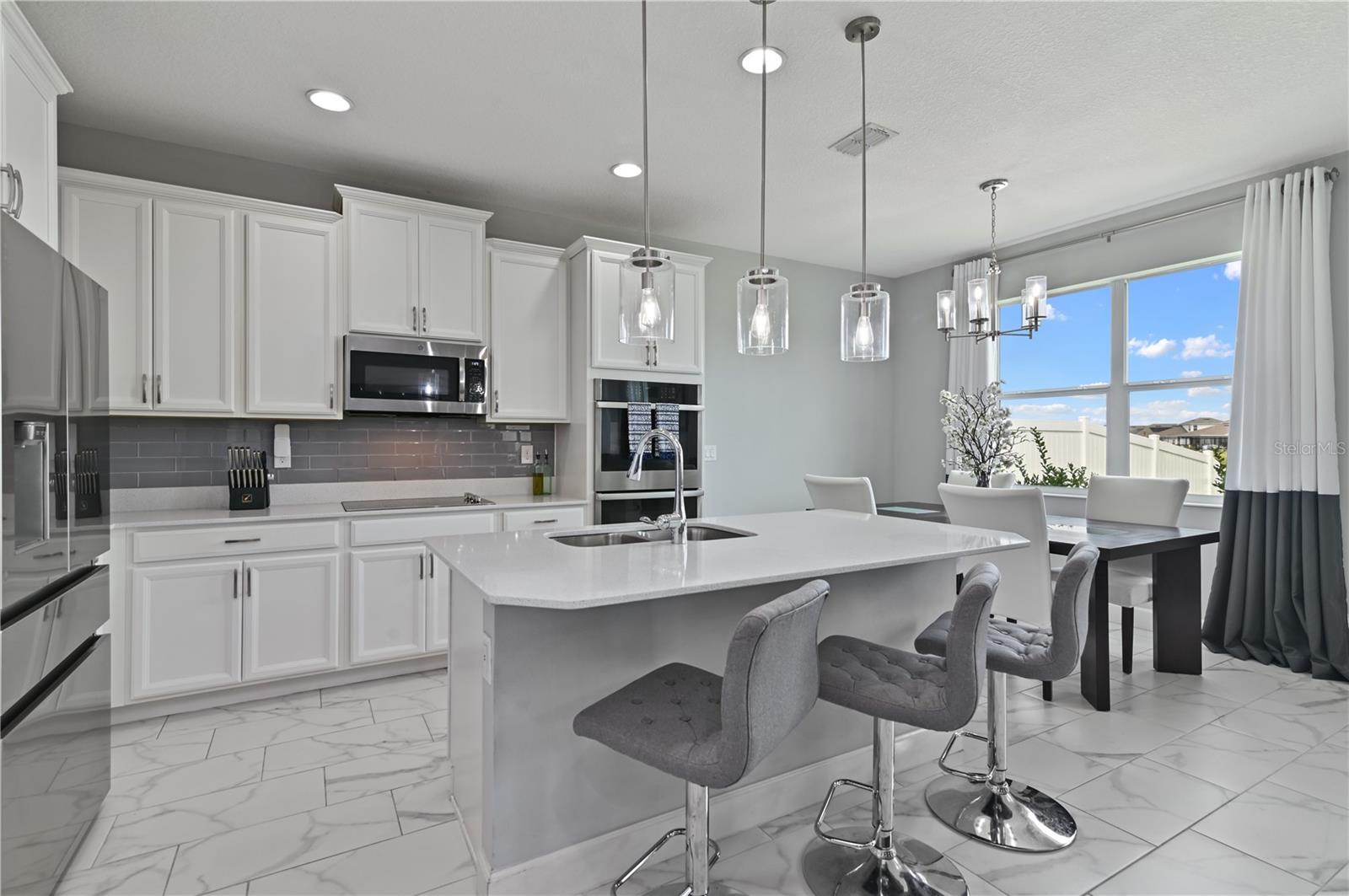 Image 7 of 30 For 2180 Rush Bay Way