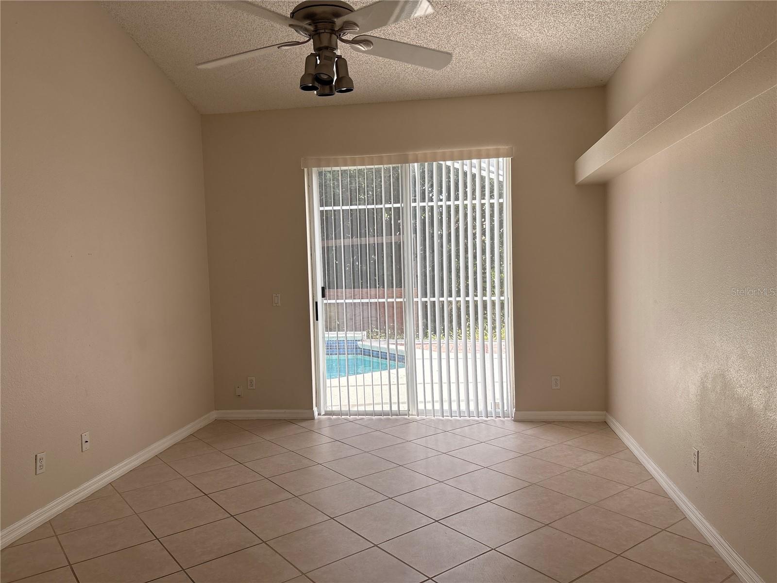 Image 9 of 11 For 13815 Boros Street