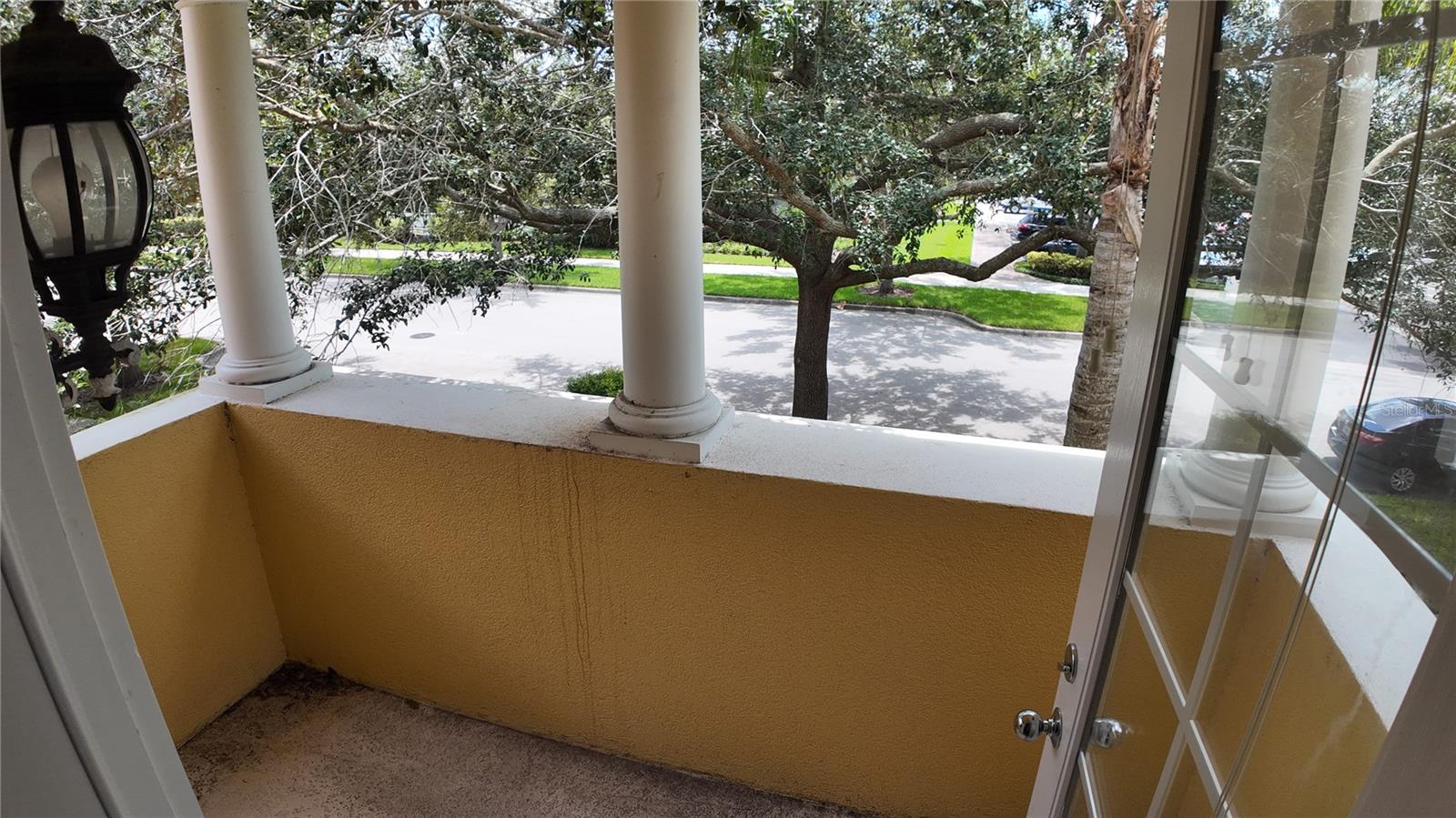 Image 30 of 45 For 8561 Insular Lane