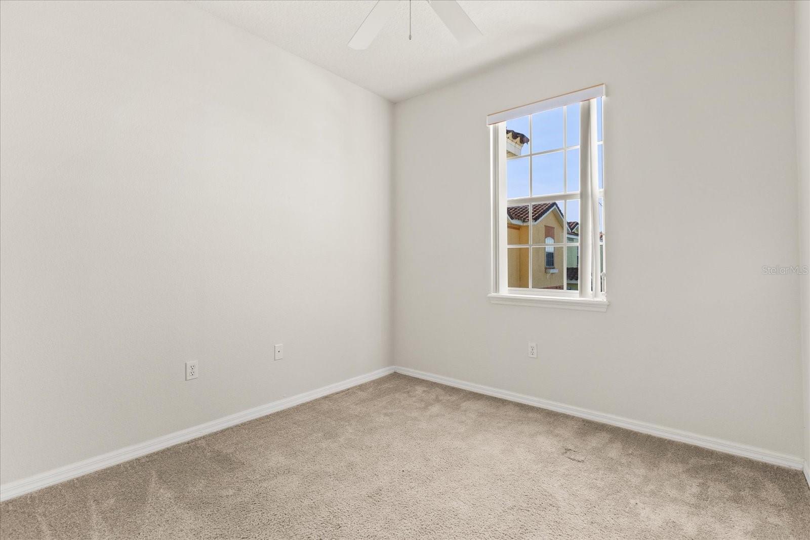 Image 10 of 25 For 214 Monroe Circle