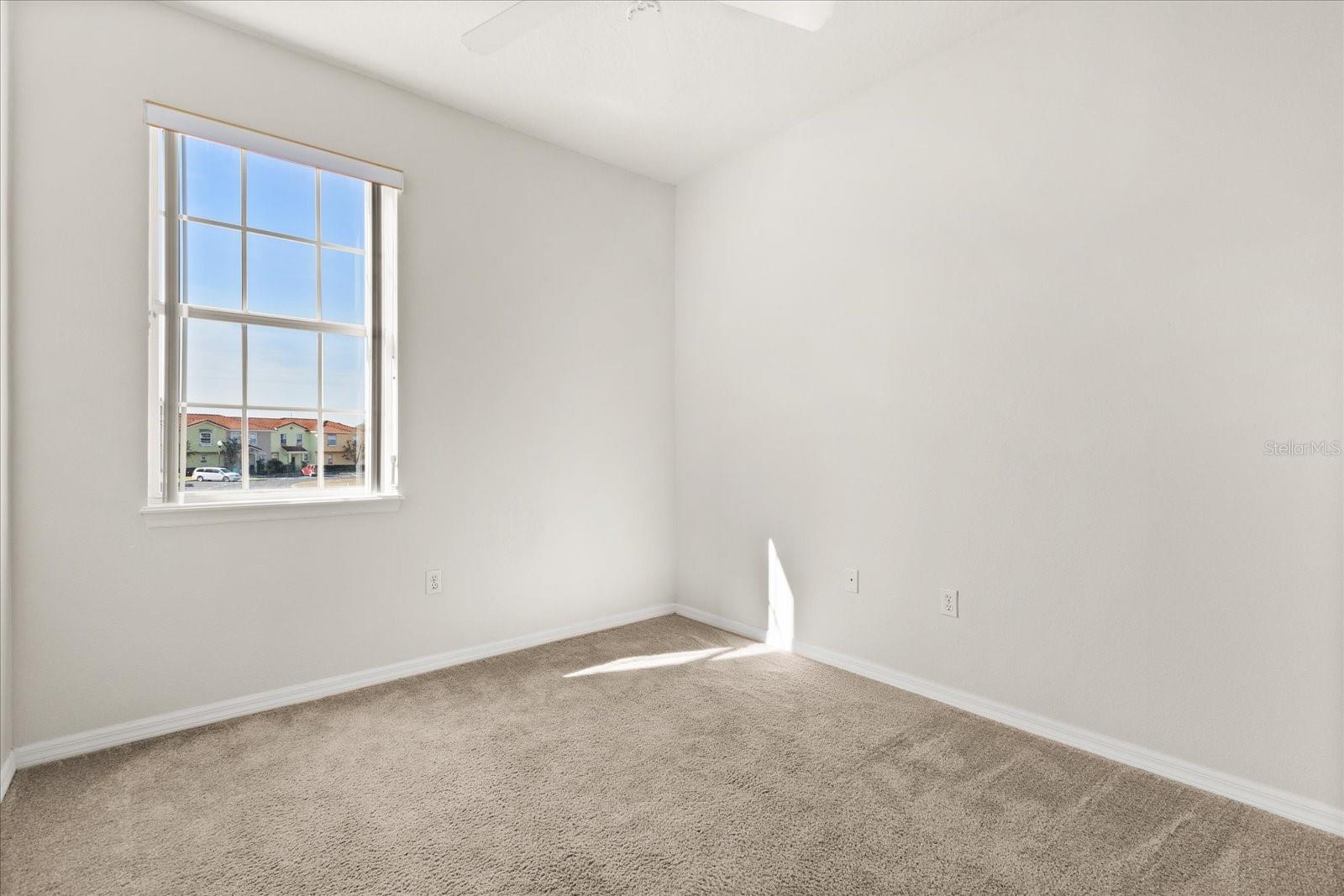 Image 14 of 25 For 214 Monroe Circle