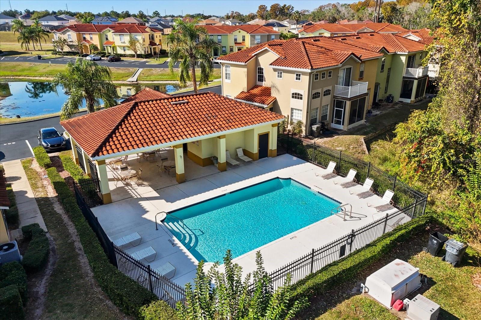 Image 21 of 25 For 214 Monroe Circle