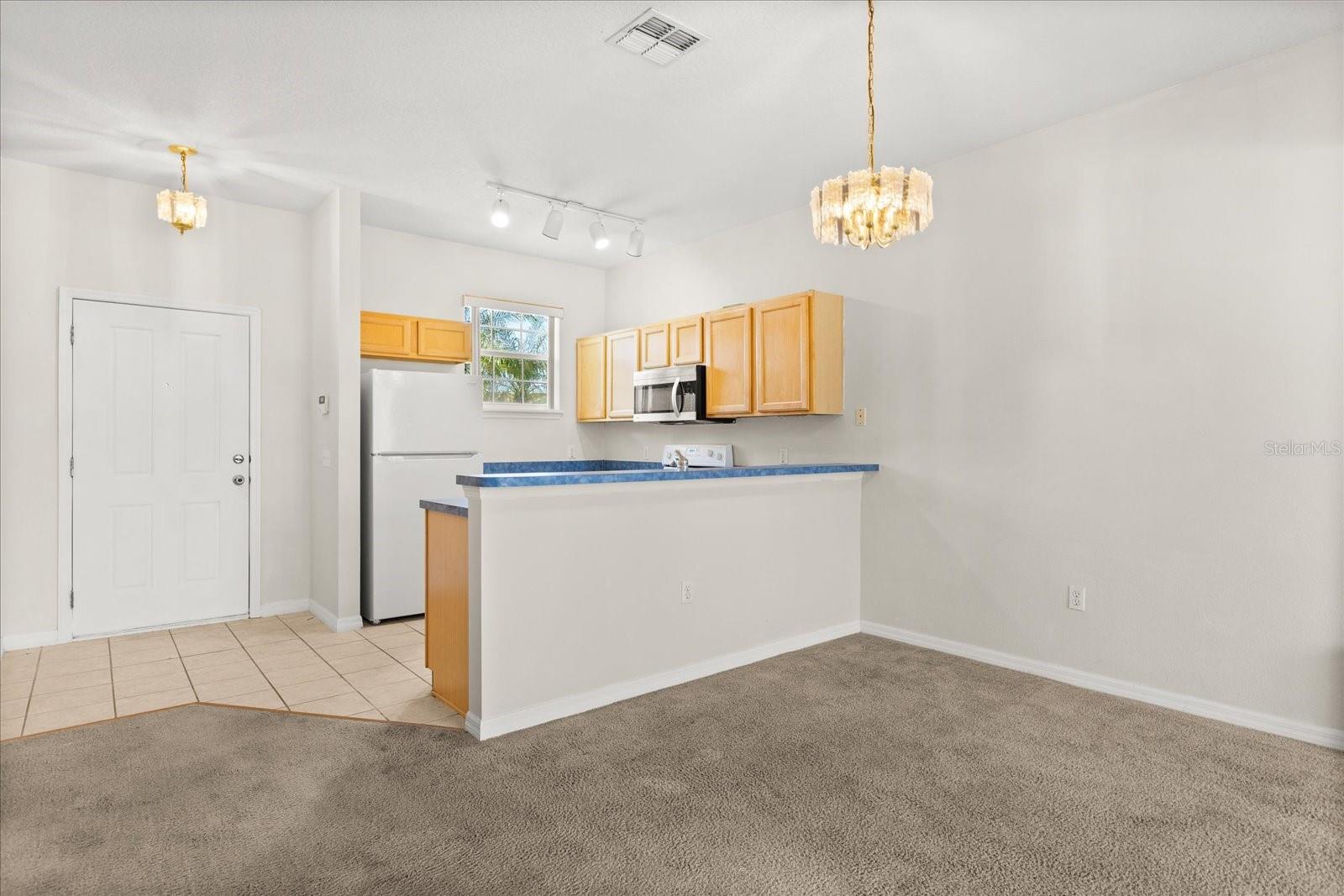 Image 6 of 25 For 214 Monroe Circle