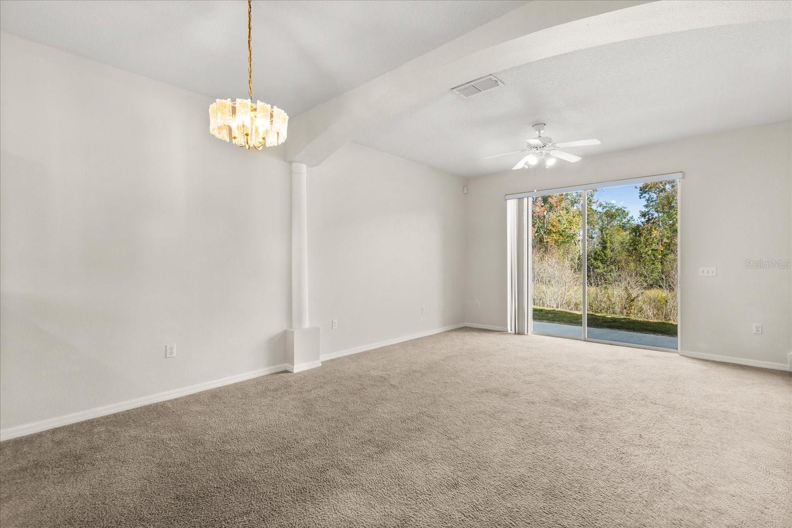 Image 7 of 25 For 214 Monroe Circle