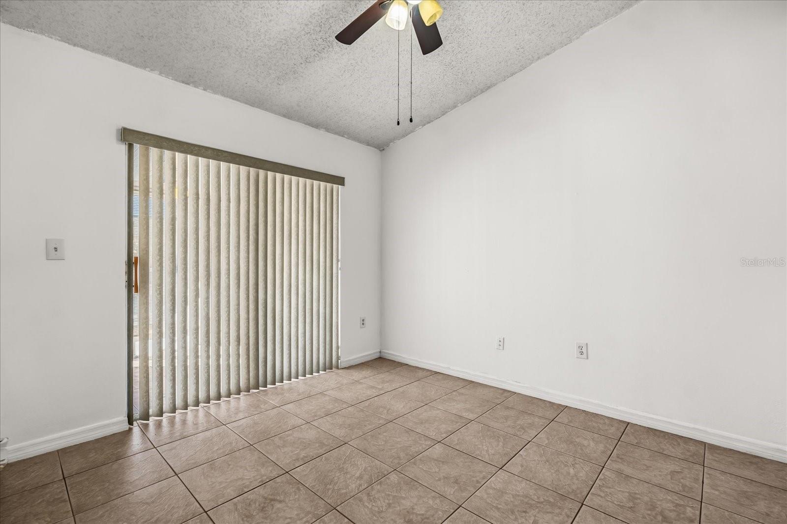 Image 12 of 23 For 1621 Emily Court